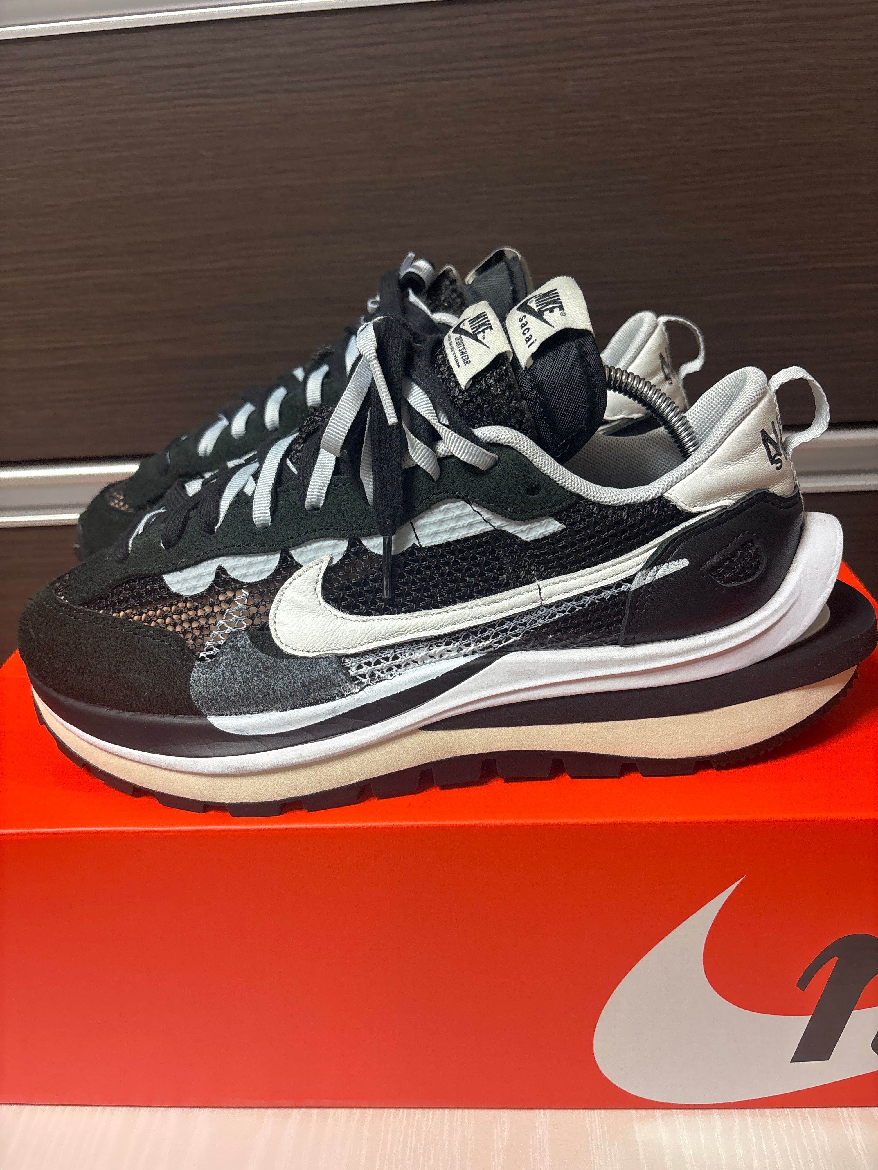 sacai × Nike Vapor Waffle "Black and White"