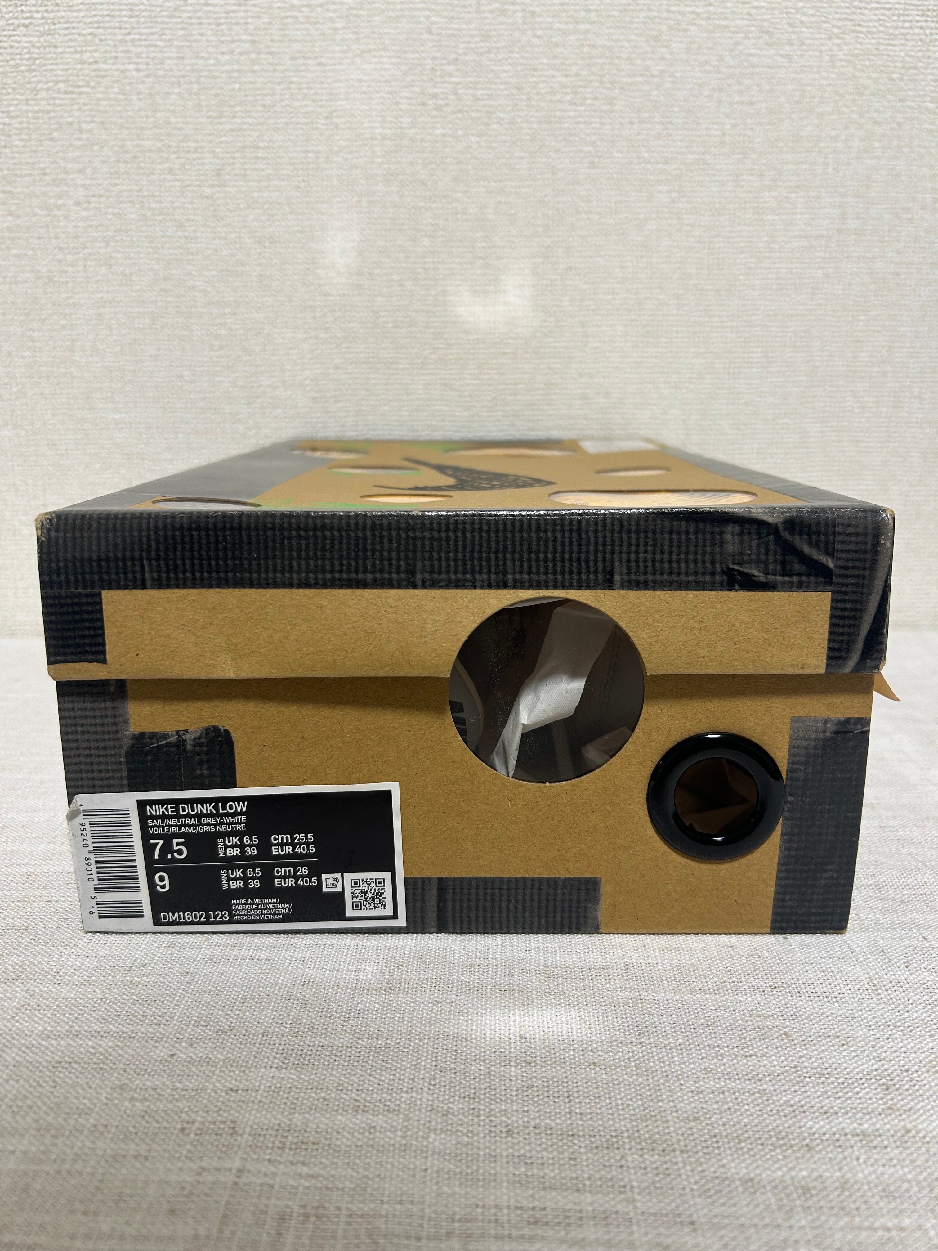 Off-White × Nike Dunk Low 1 of 50 "Lot.49"