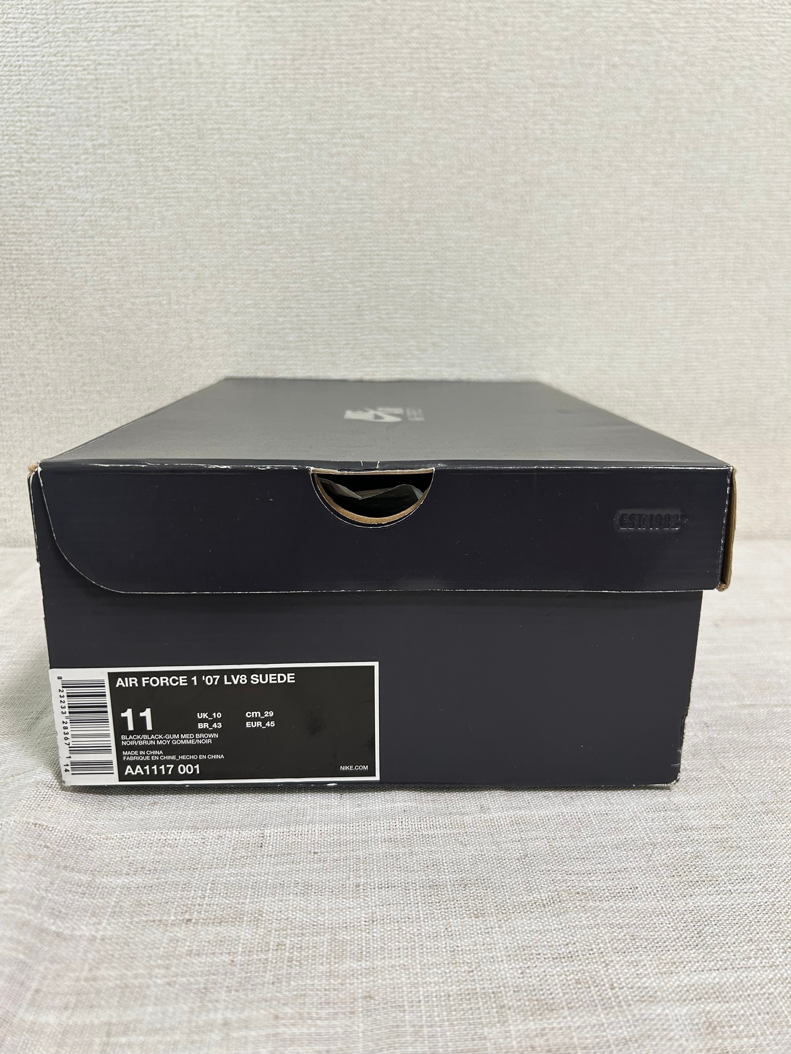 Nike Air Force 1 Low '07 LV8 "Suede Black"