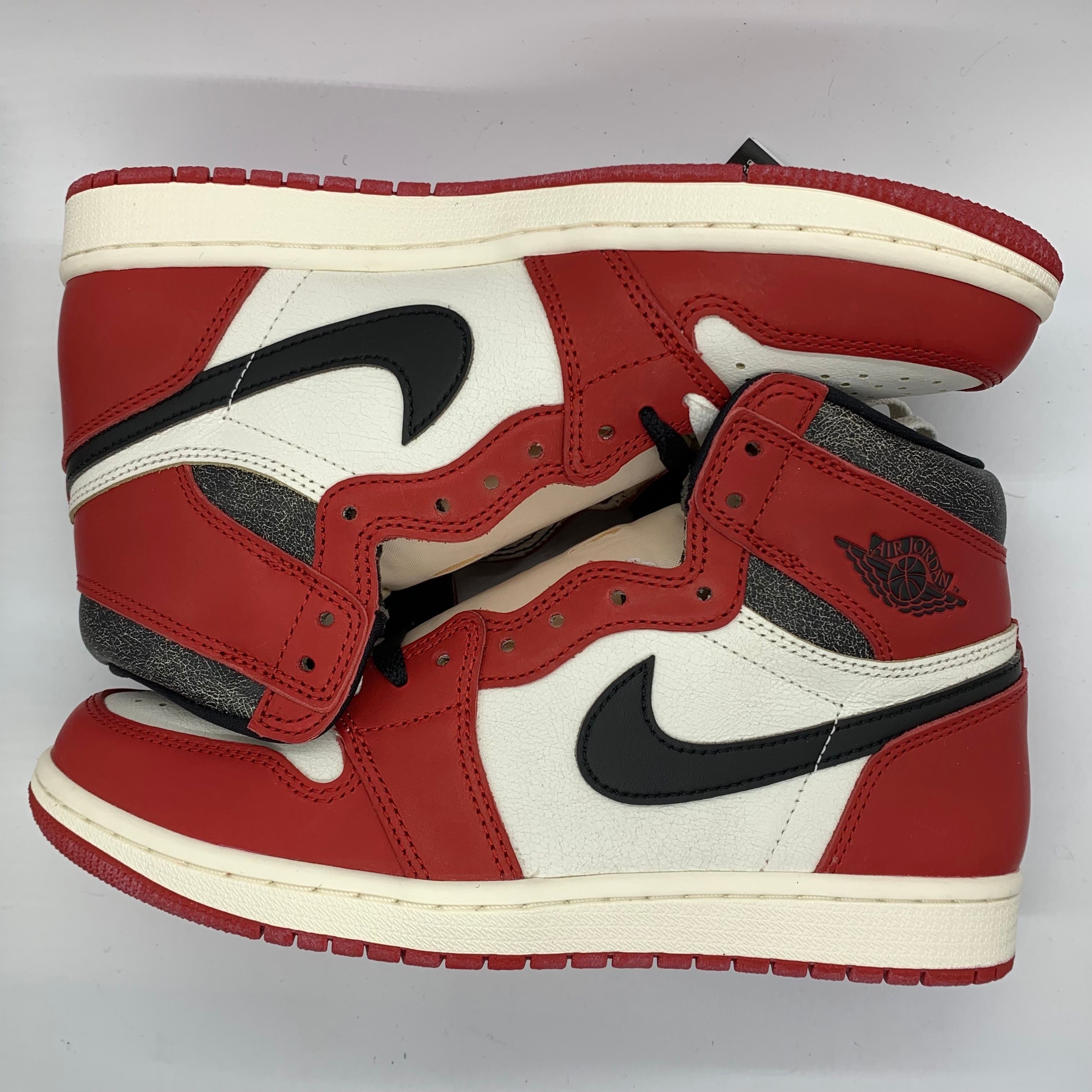 Nike Air Jordan 1 High OG "Lost & Found/Chicago"