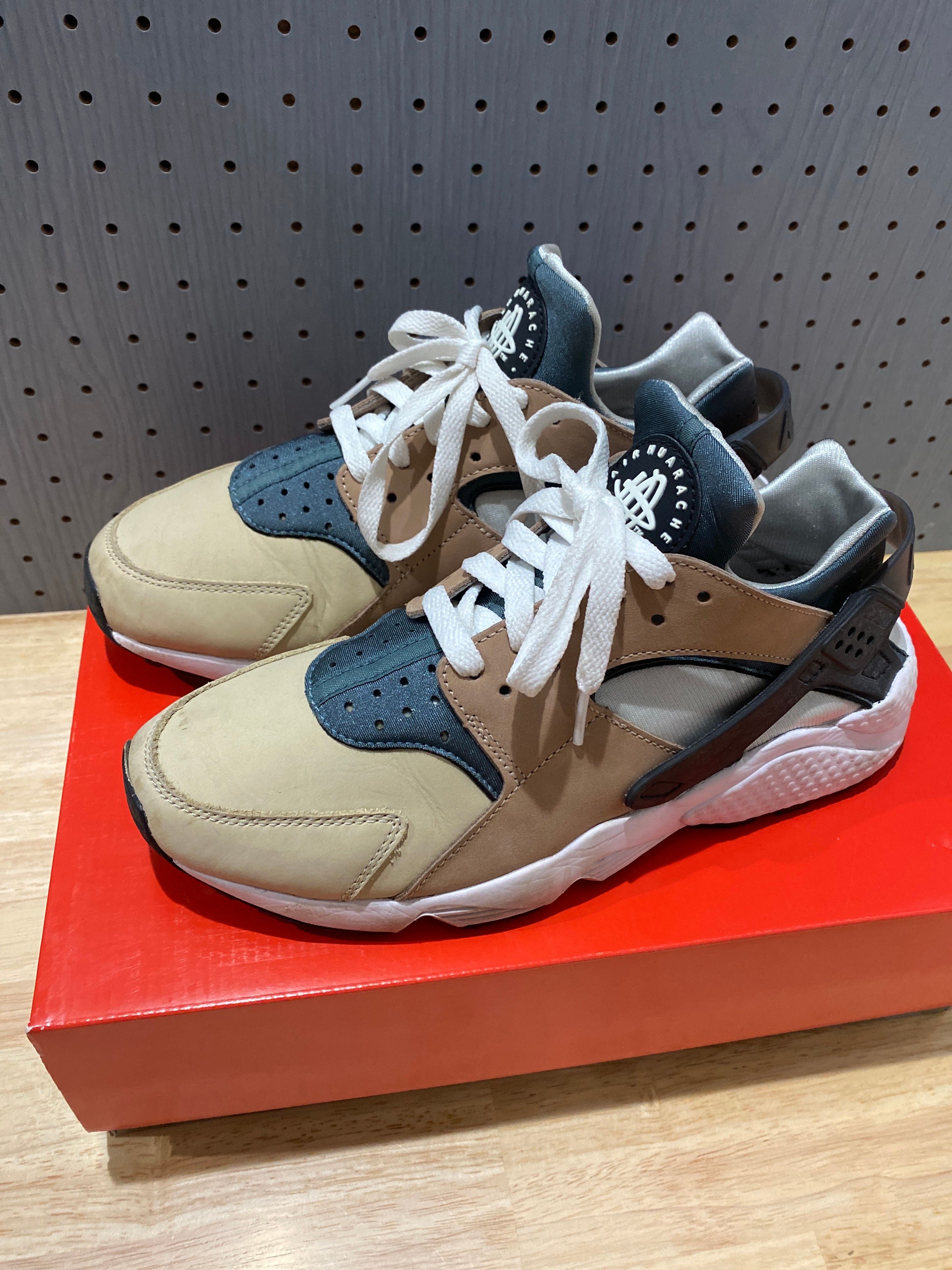 Nike Air Huarache "Escape" (2021)