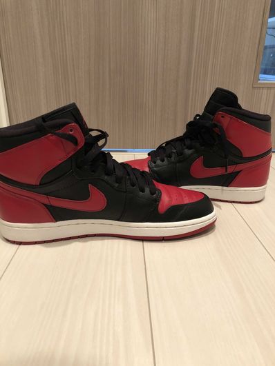 Nike Air Jordan 1 Retro High OG "Bred/Banned" (2016)