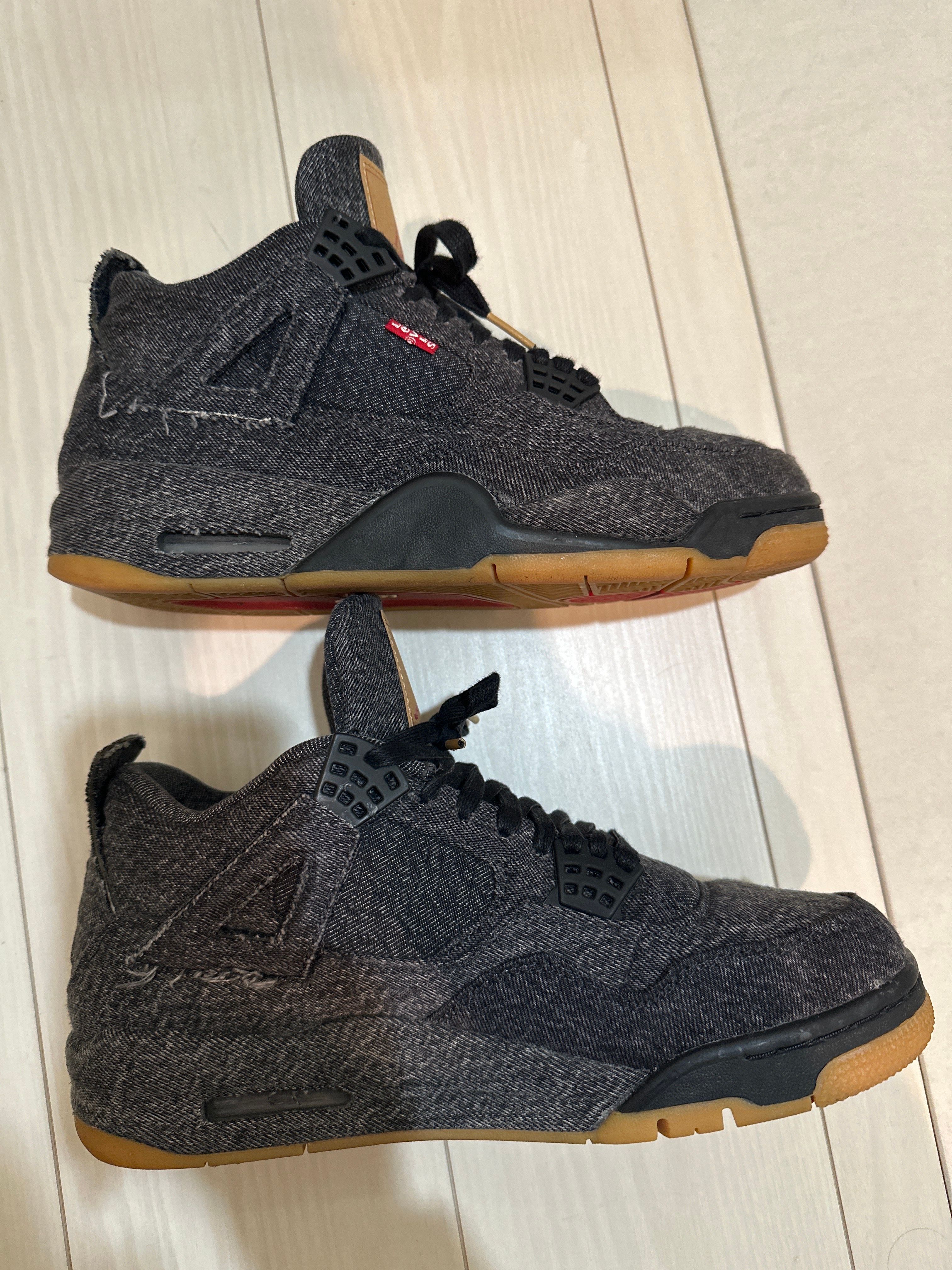 Nike × Levi's Air Jordan 4 "Black Denim" (Tag: LEVIS®)
