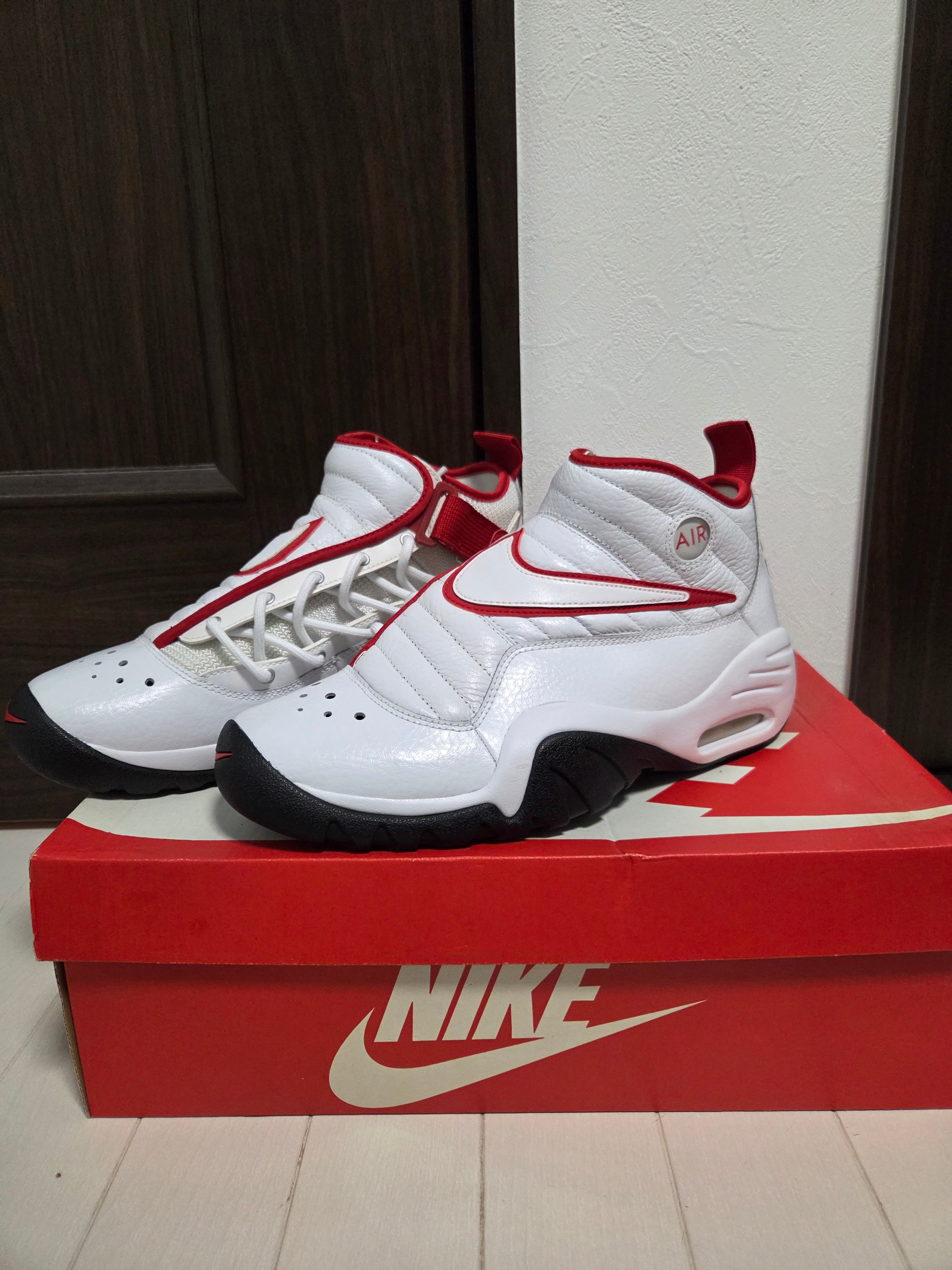 Nike Air Shake Ndestrukt "White/White Black Red"