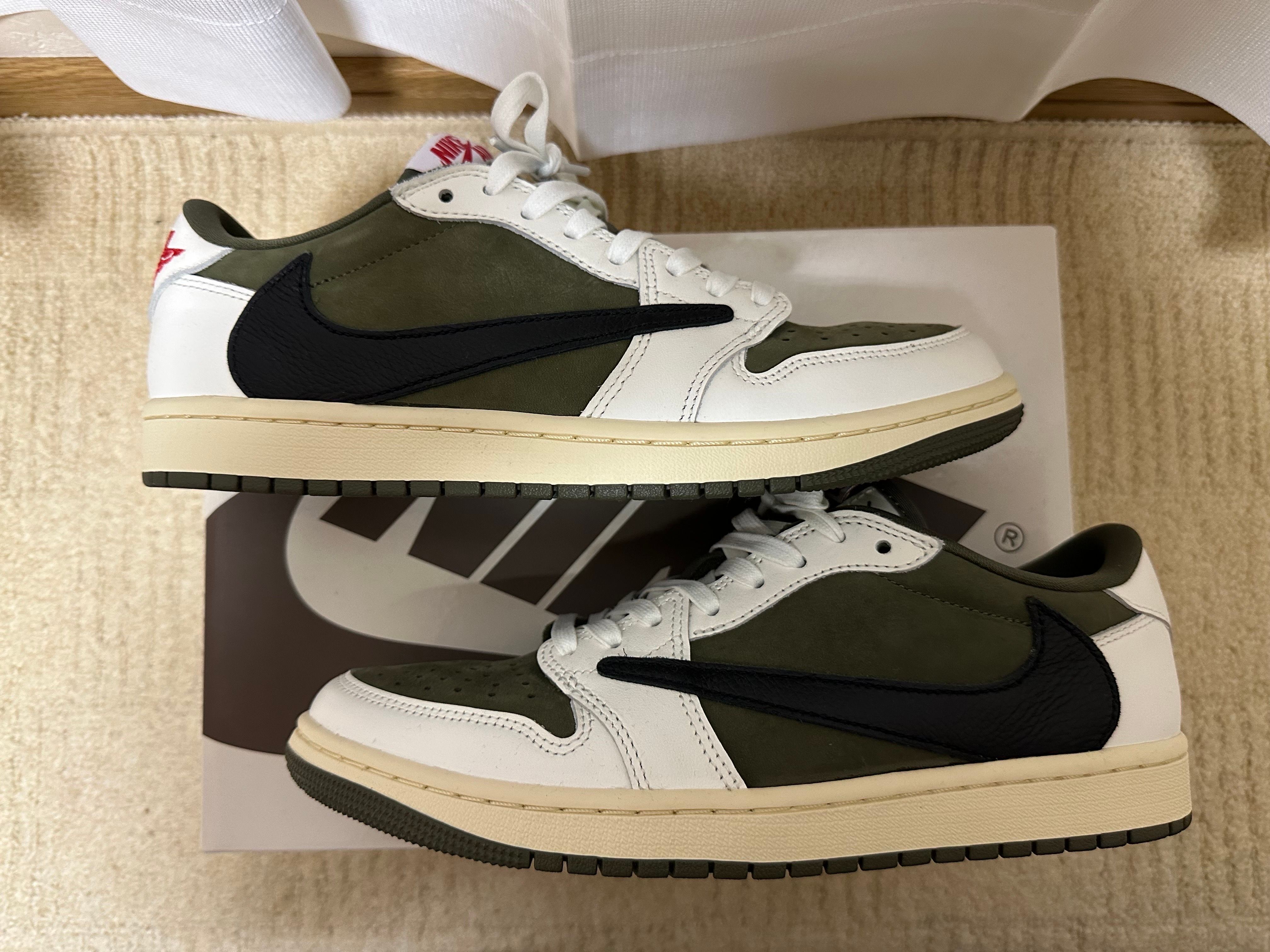 Travis Scott × Nike Air Jordan 1 Low OG SP "Reverse Olive"
