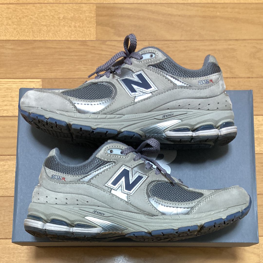 New Balance 2002R "Gray"