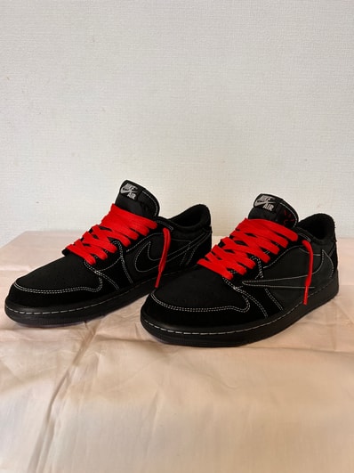 Travis Scott × Nike Air Jordan 1 Low OG SP "Black Phantom"