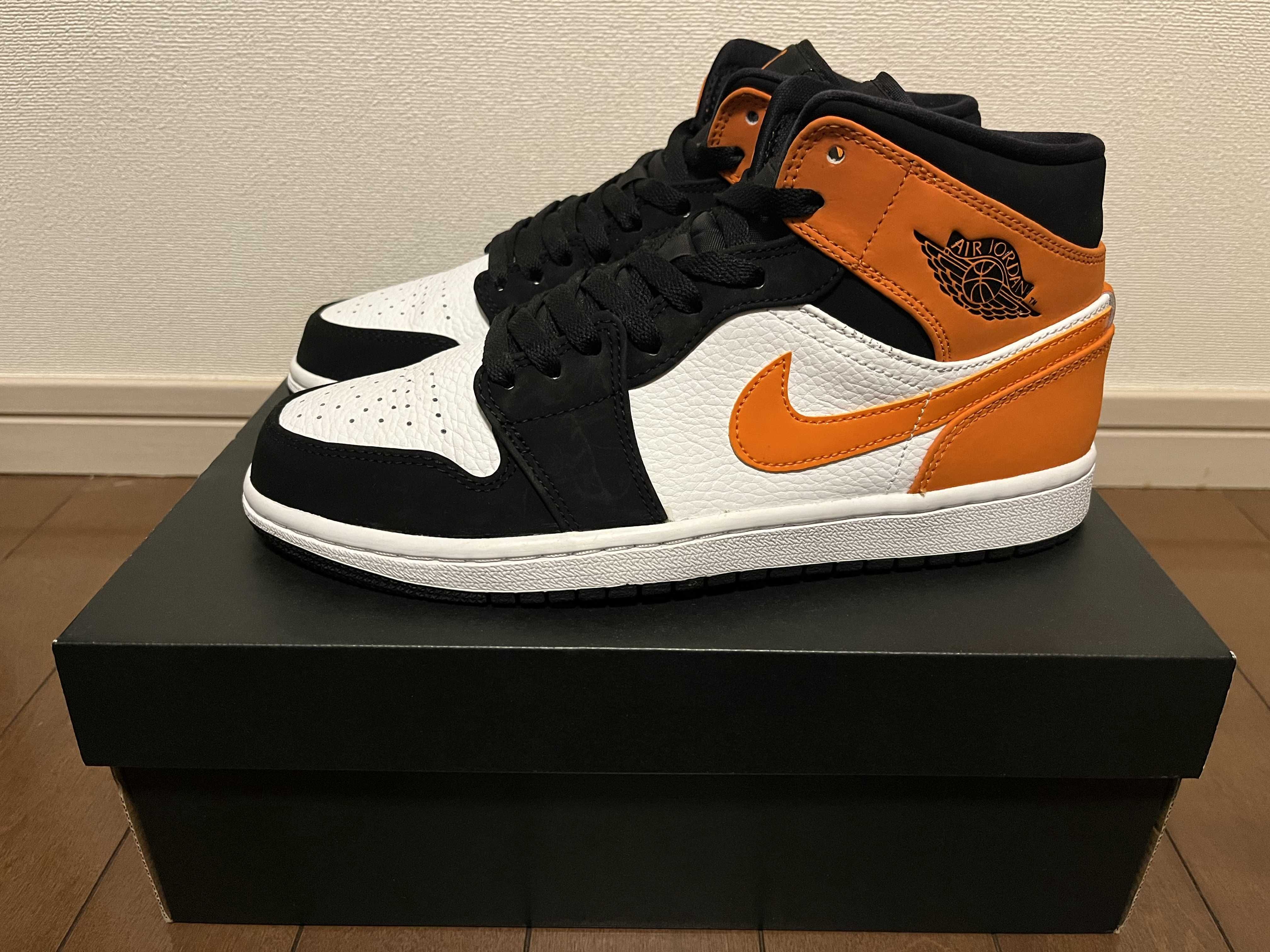 NIKE AIR JORDAN 1 MID "SHATTERED BACKBOARD"