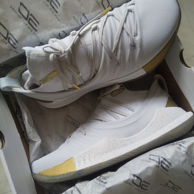 Under Armour Curry 5 "White/Gold"