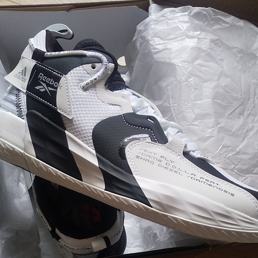 リーボック × アディダス デイム 7 EXYPLY GCA "デイムノーシス"