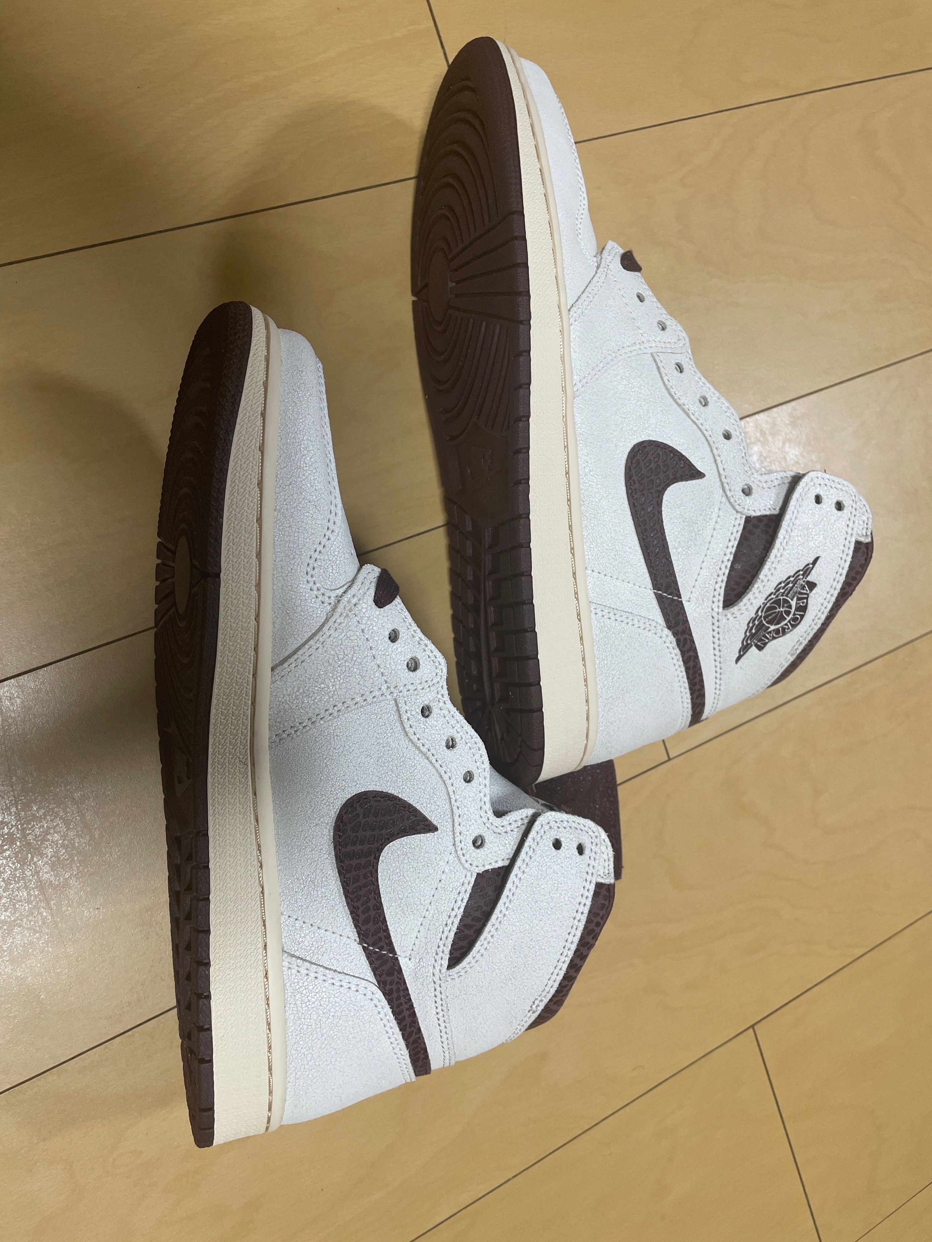A Ma Maniere × Nike Air Jordan 1 Retro High OG "Sail and Burgundy"