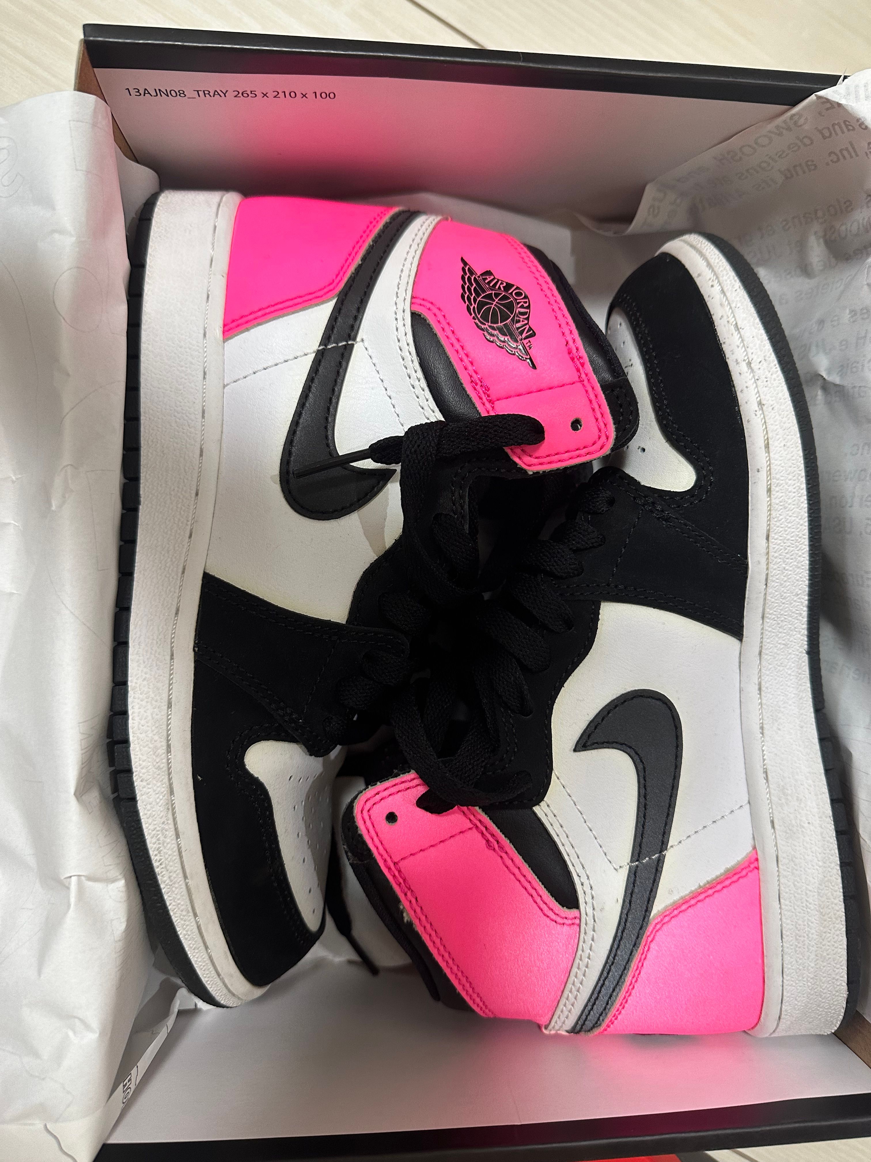 Nike Air Jordan 1 Retro High "Valentine's Day" (2017)