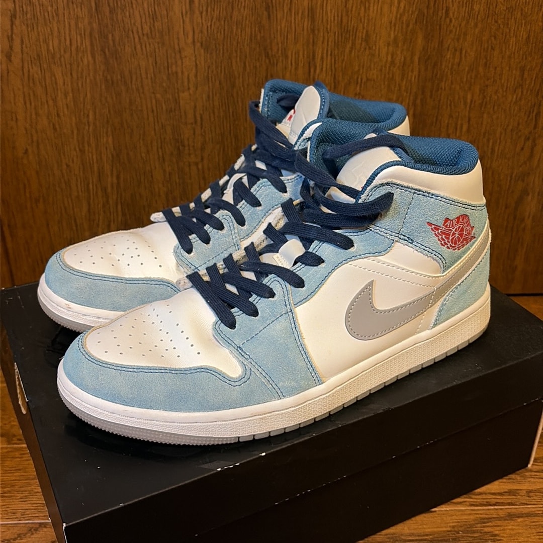 Nike Air Jordan 1 Mid SE "White/Hyper Royal/Red"
