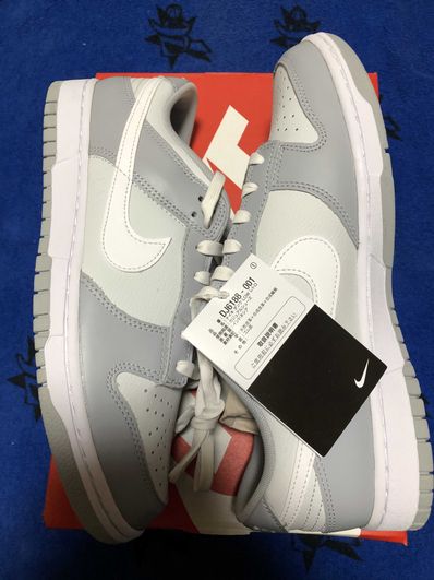Nike Dunk Low "Pure Platinum/White/Wolf Gray"
