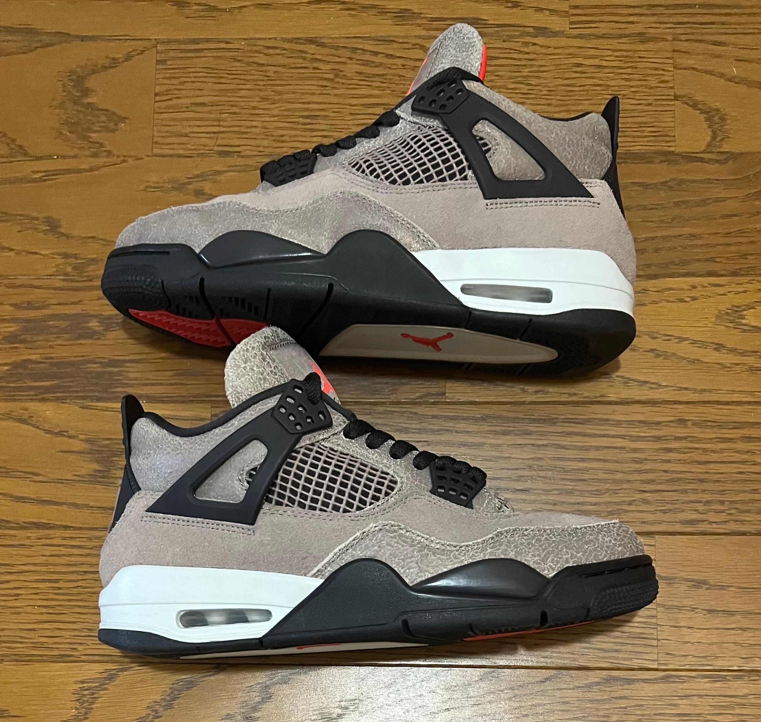 Nike Air Jordan 4 "Taupe Haze"