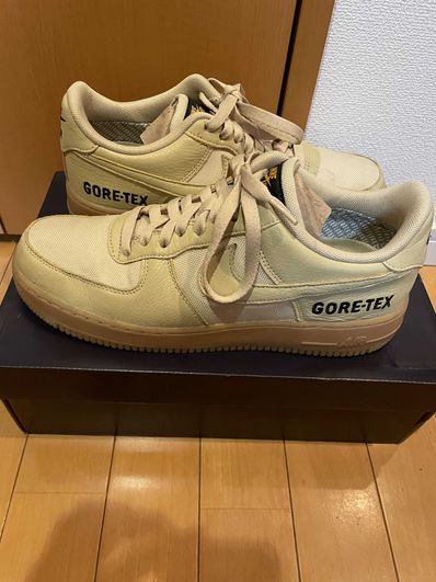 Nike Air Force 1 Low Gore-Tex "Team Gold"