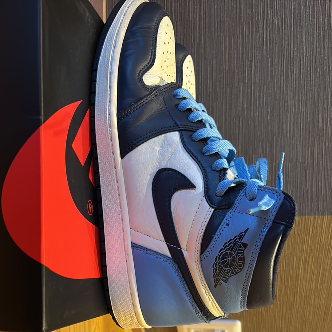 Nike Air Jordan 1 Retro High OG "Obsidian/University Blue"