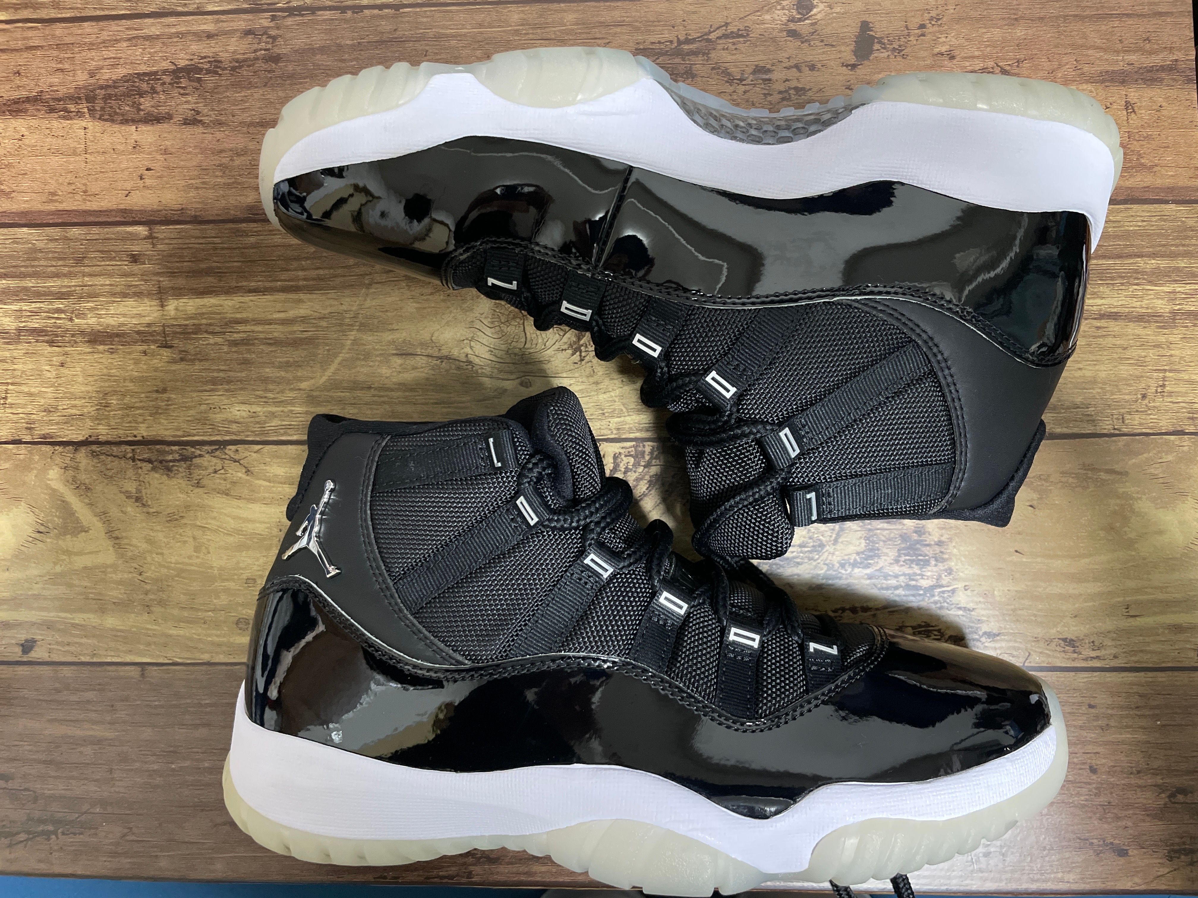 Nike Air Jordan 11 "Jubilee"