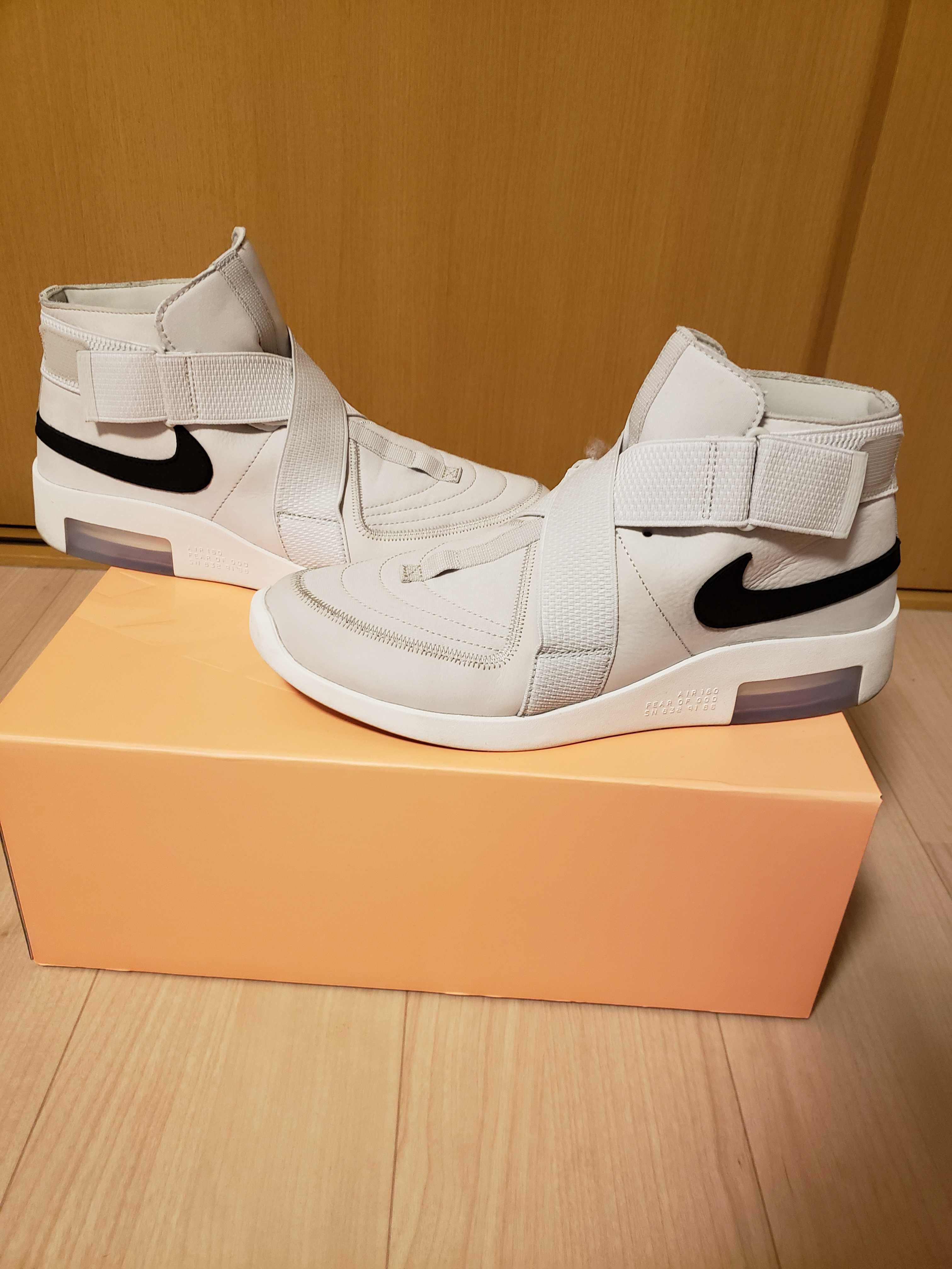 Fear Of God × Nike Air  Raid "Light Bone"