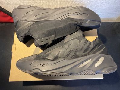 adidas YEEZY Boost 700 MNVN "Black"