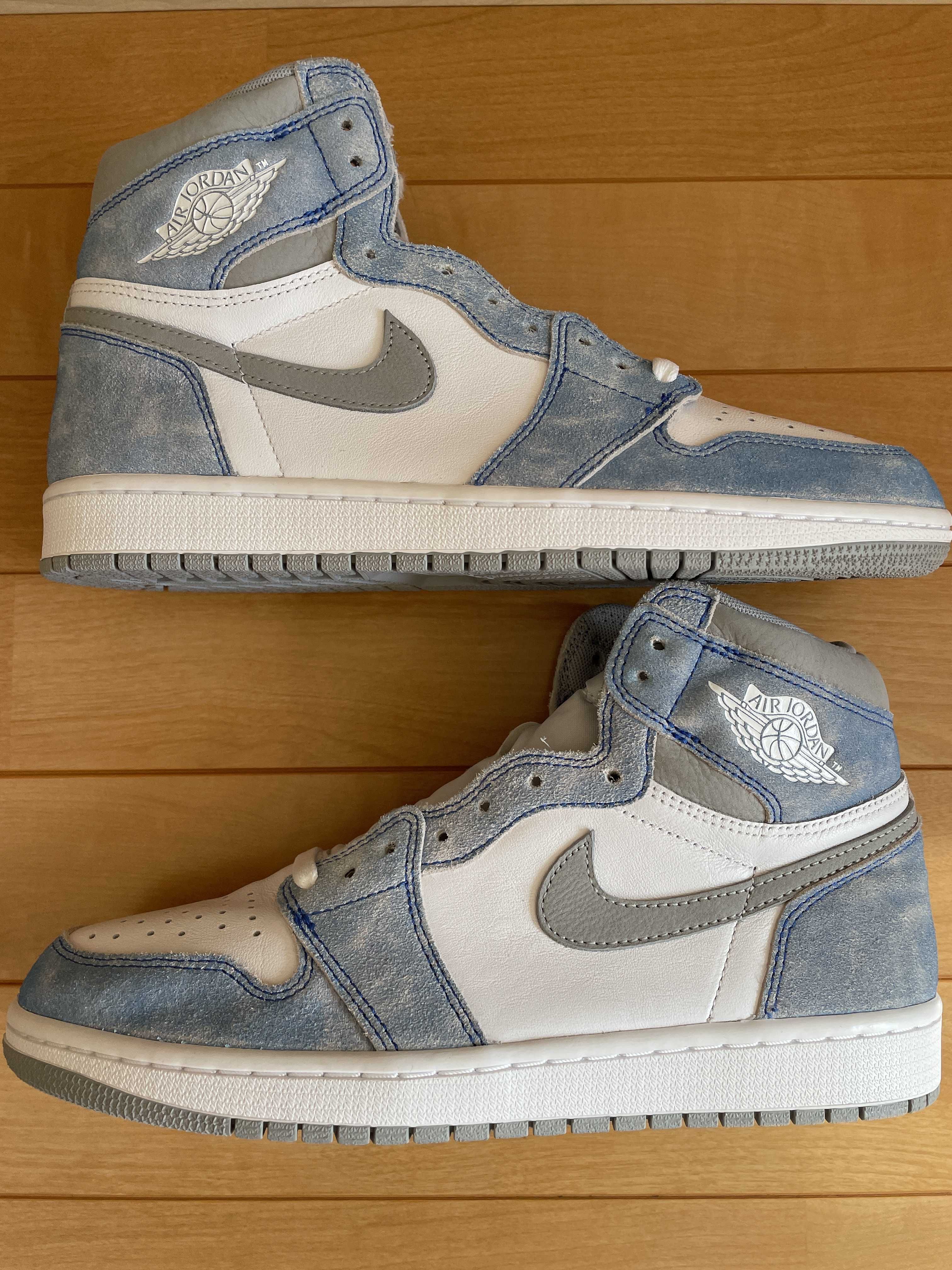 Nike Air Jordan 1 High OG "Hyper Royal"