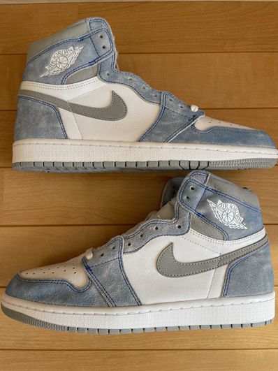 Nike Air Jordan 1 High OG "Hyper Royal"