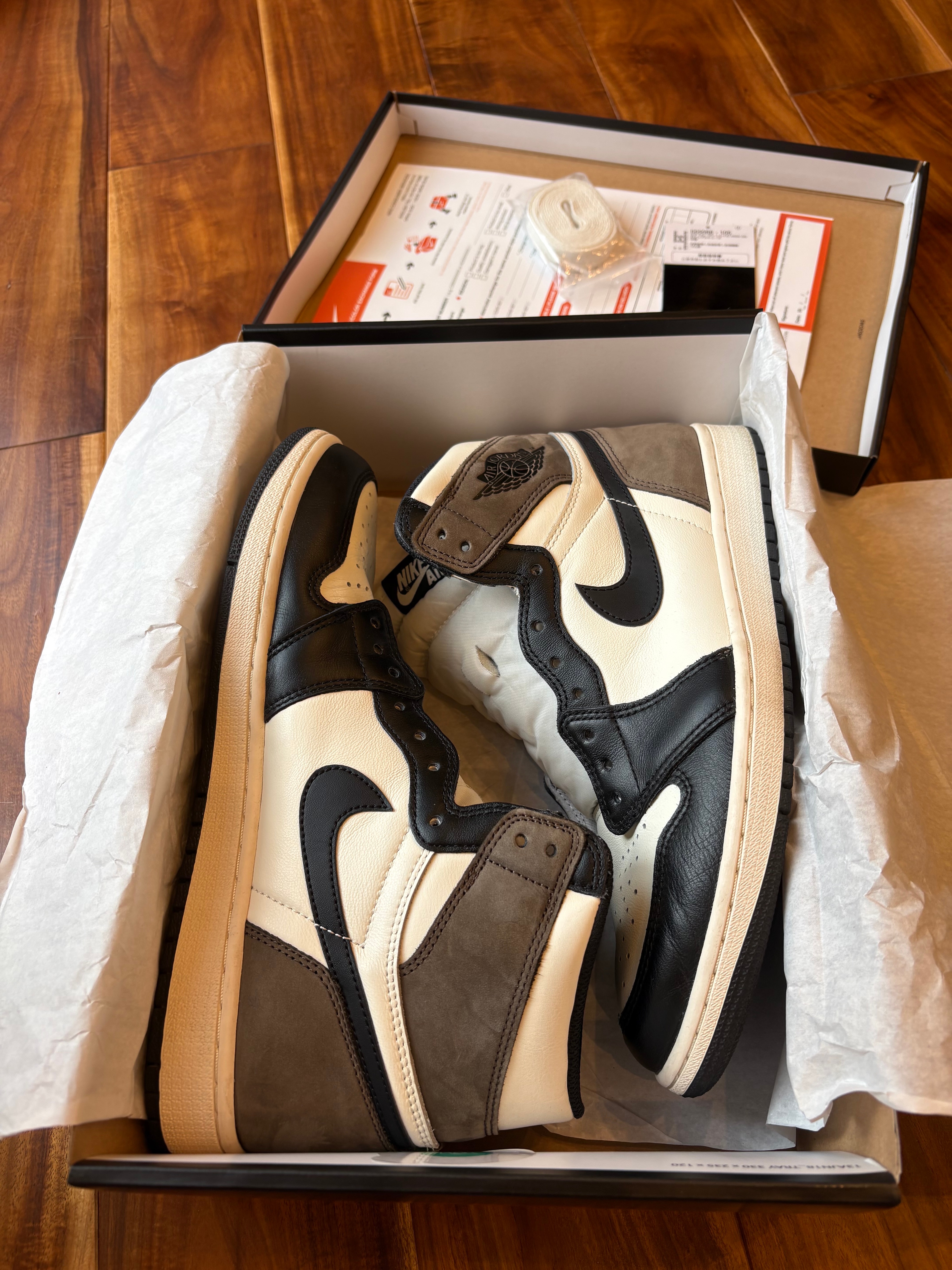 Nike Air Jordan 1 High OG "Sail/Dark Mocha/Black"
