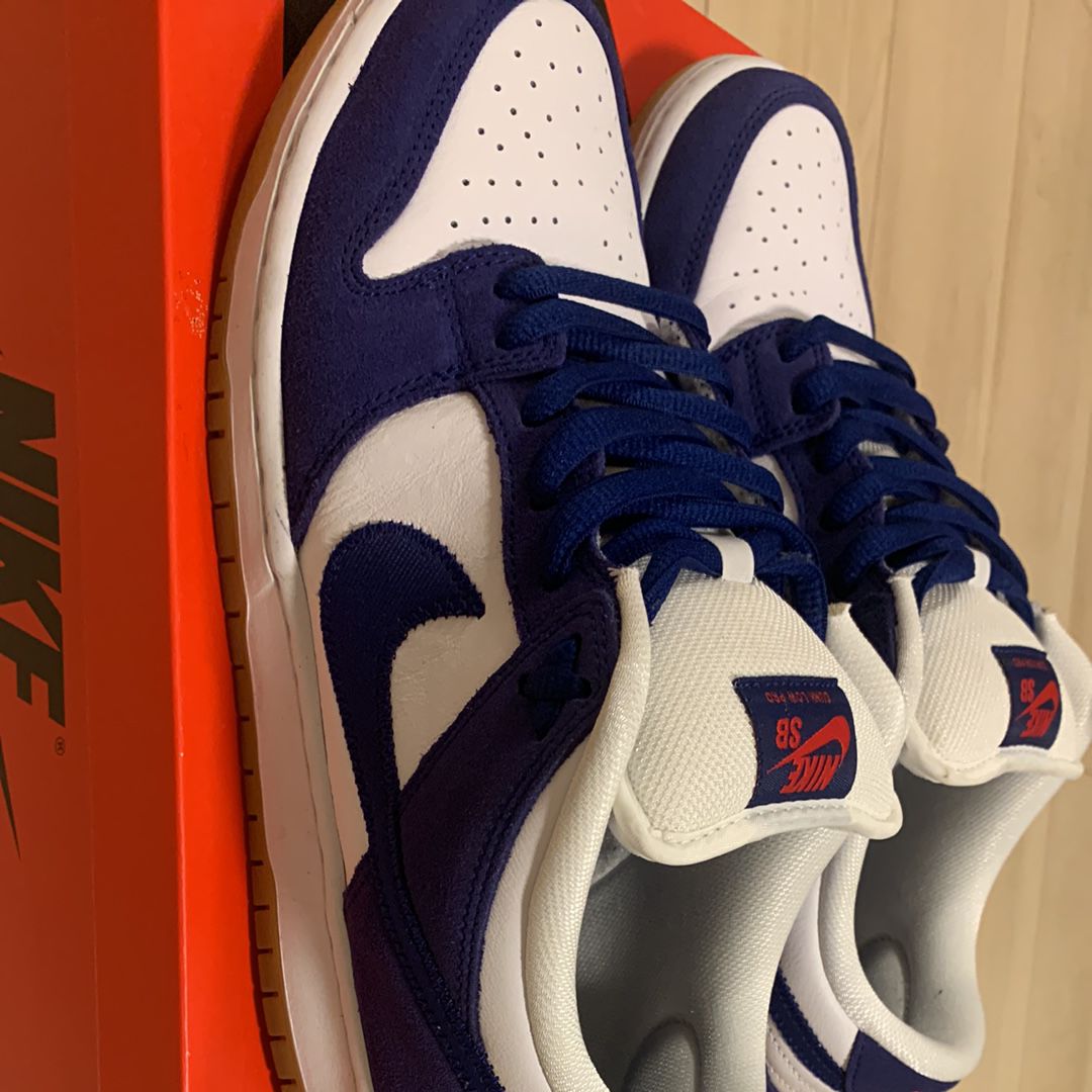 Nike SB Dunk Low "Los Angeles Dodgers/Deep Royal Blue"