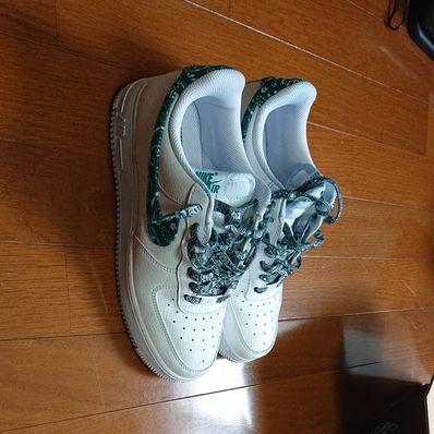 Nike Women's Air Force 1 Low '07 Essential "Green Paisley"