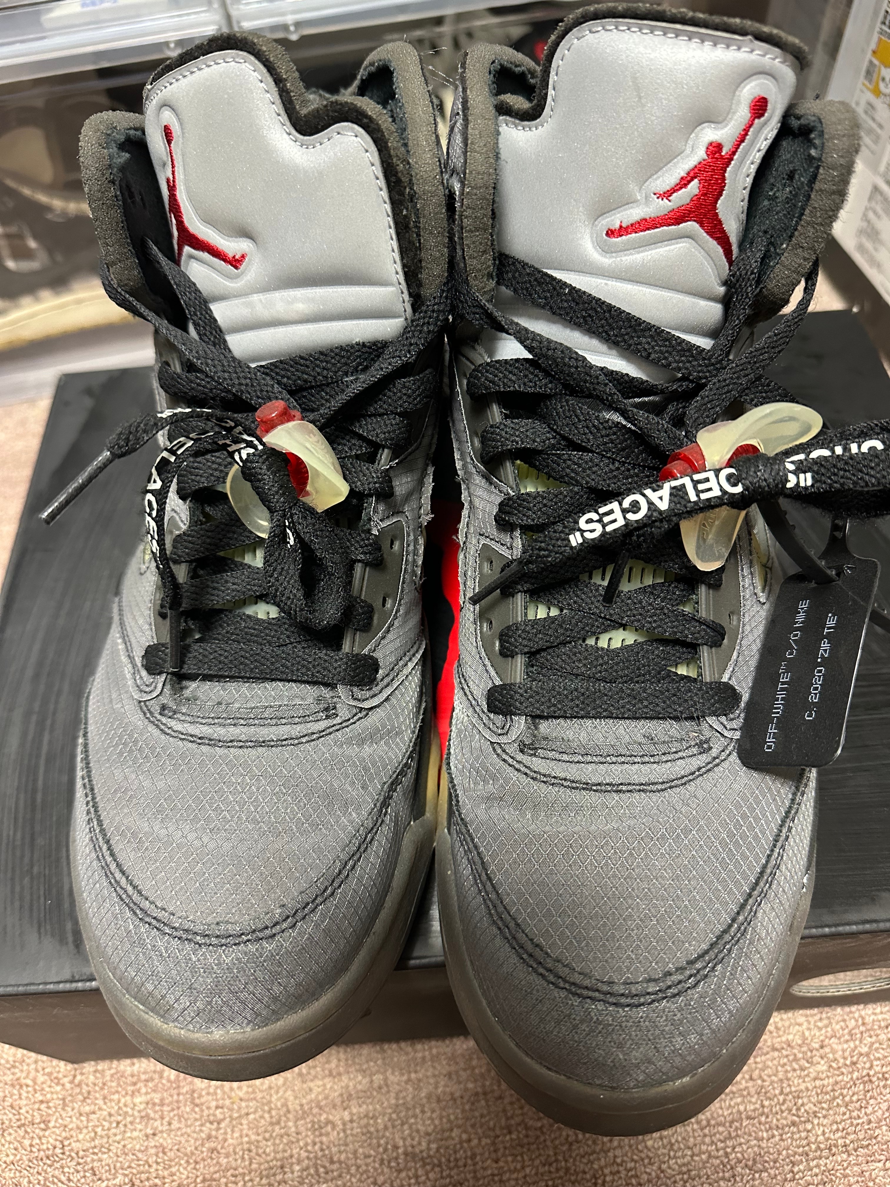 Off-White × Nike Air Jordan 5 "Black/Muslin/Fire Red"