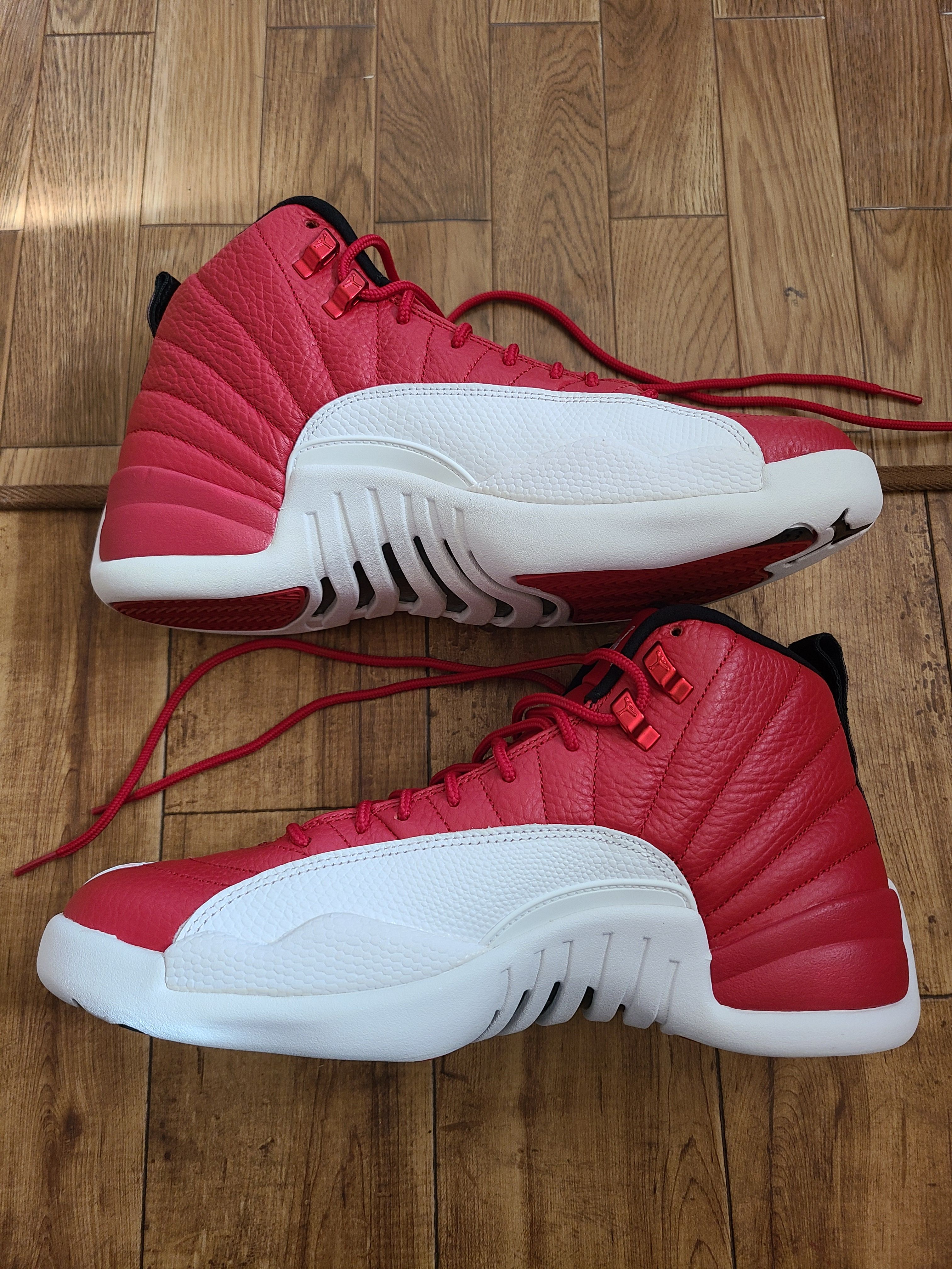 Nike Air Jordan 12 Retro "Gym Red"