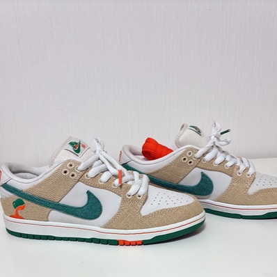 Jarritos × Nike SB Dunk Low "Phantom and Malachite"