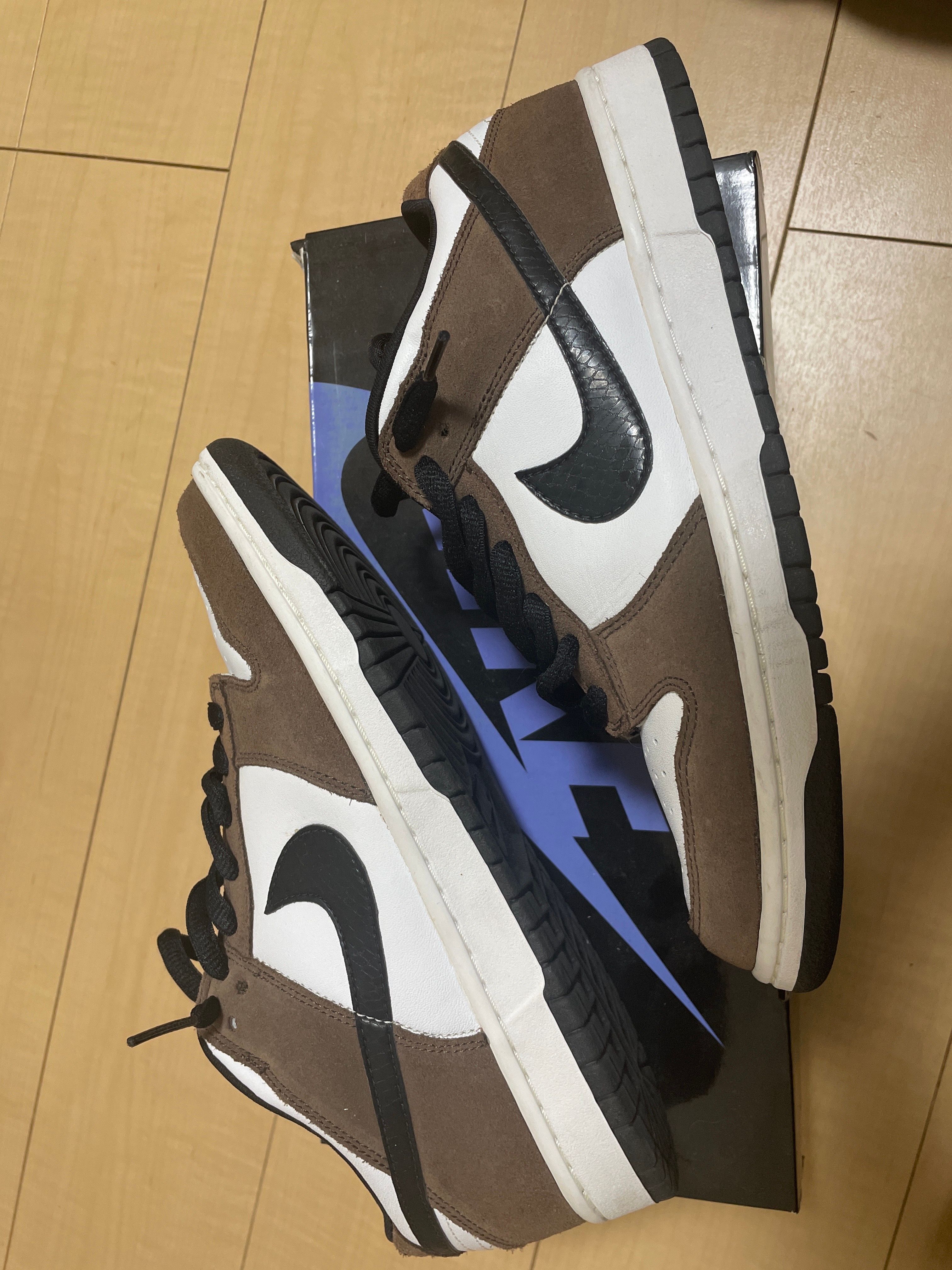 Nike SB Dunk Low "White/Black/Trail End Brown"