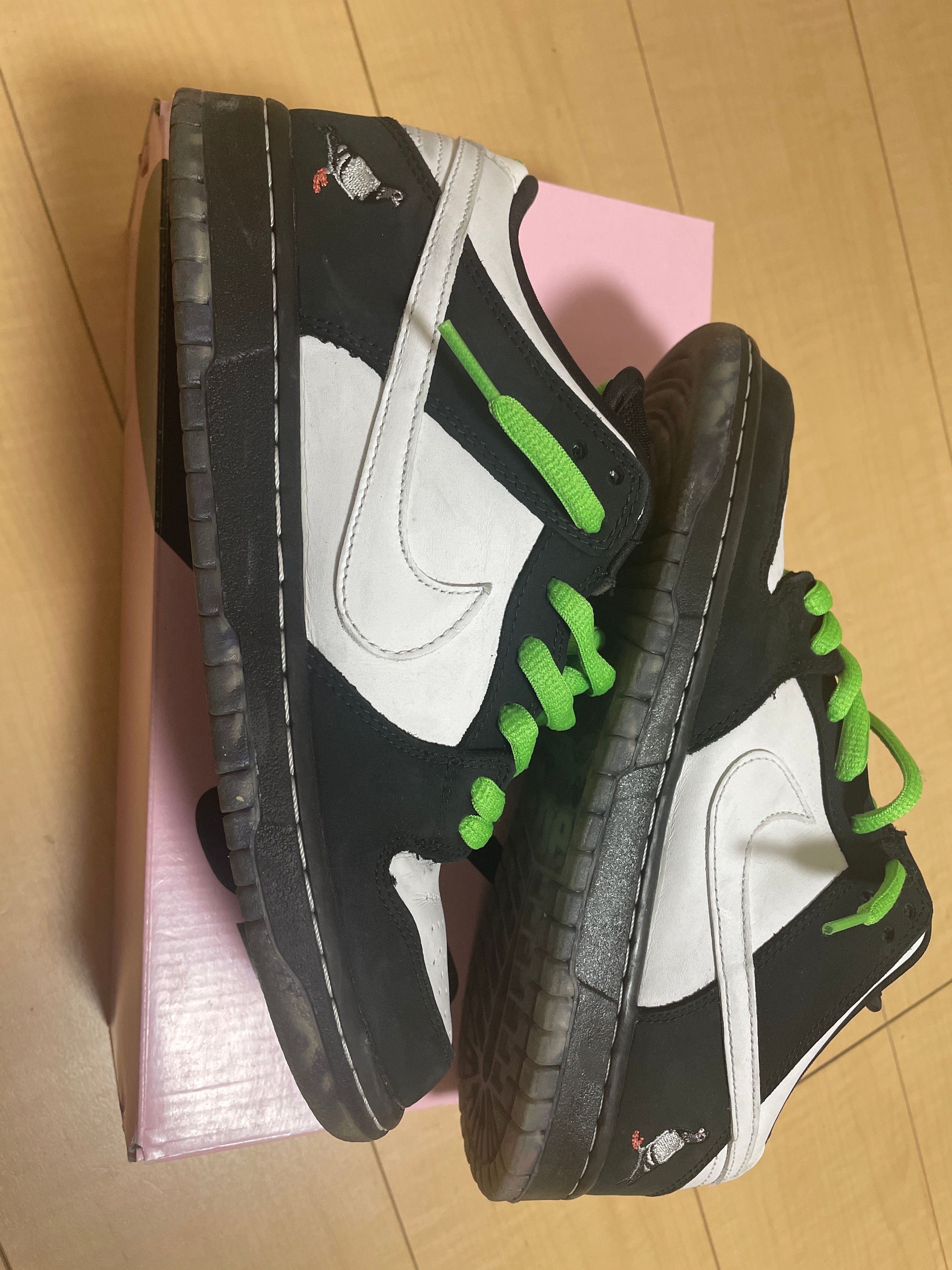 STAPLE × Nike SB Dunk Low "Pigeon Black/White"