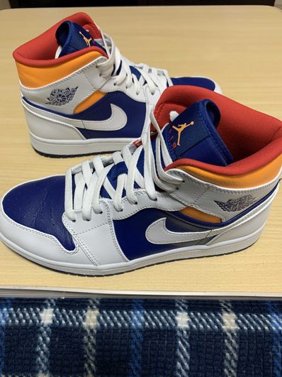 NIKE AIR JORDAN 1 MID "WHITE/NAVY/YELLOW"