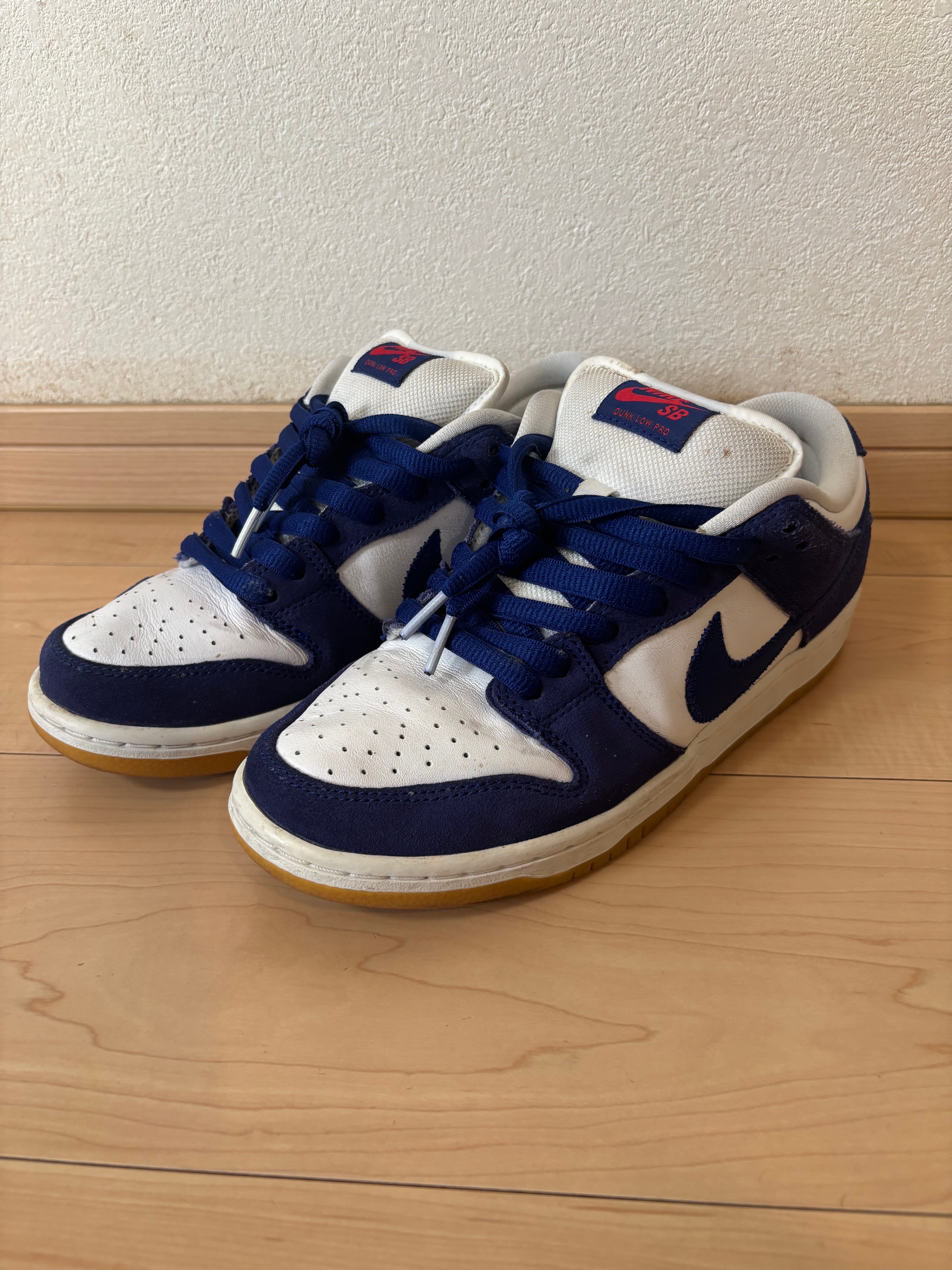 Nike SB Dunk Low "Los Angeles Dodgers/Deep Royal Blue"
