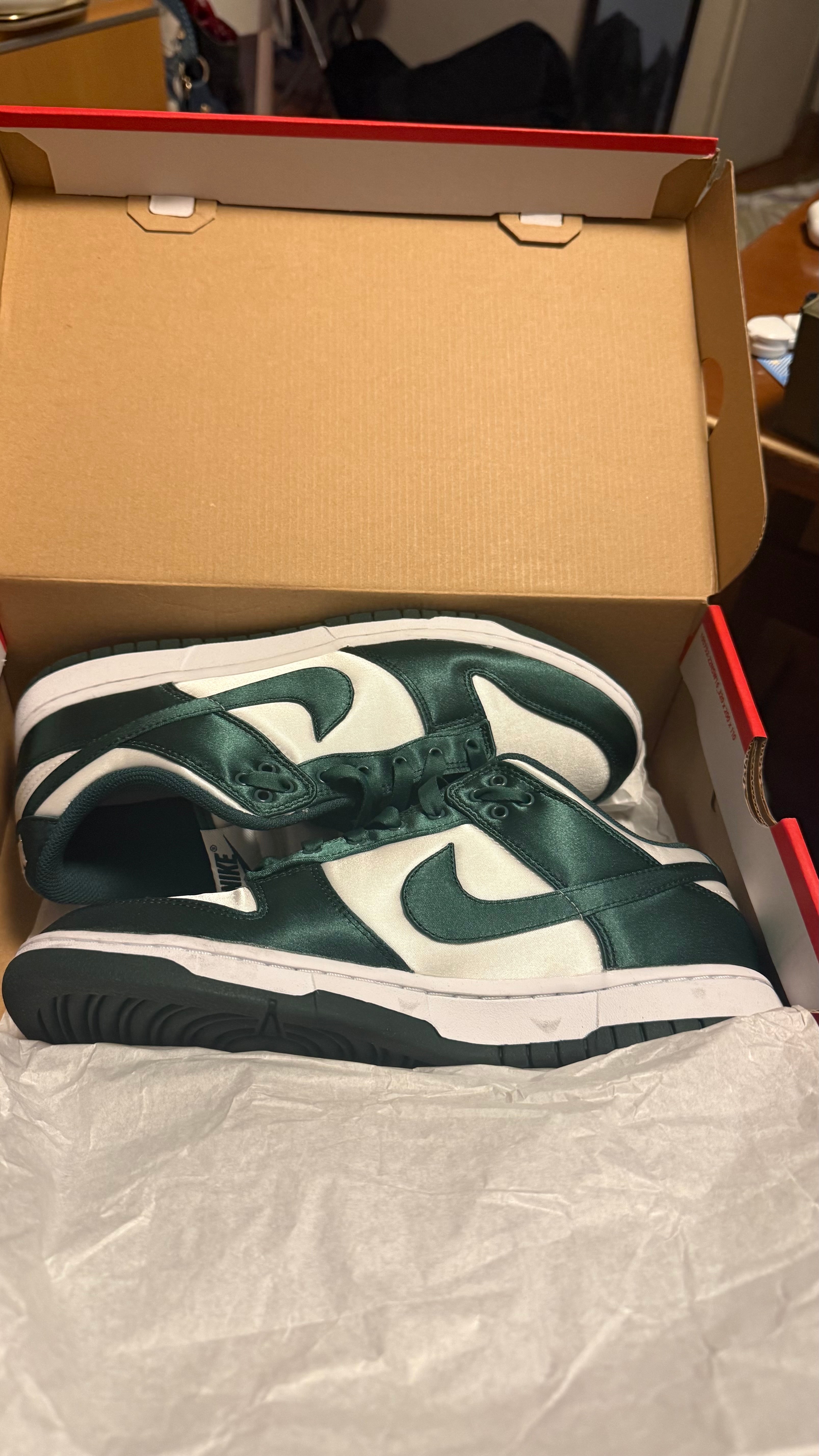 Nike Women's Dunk Low "Vintage Green"