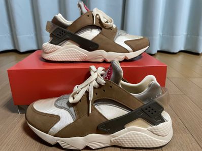 Stussy × Nike Air Huarache "Desert Oak"