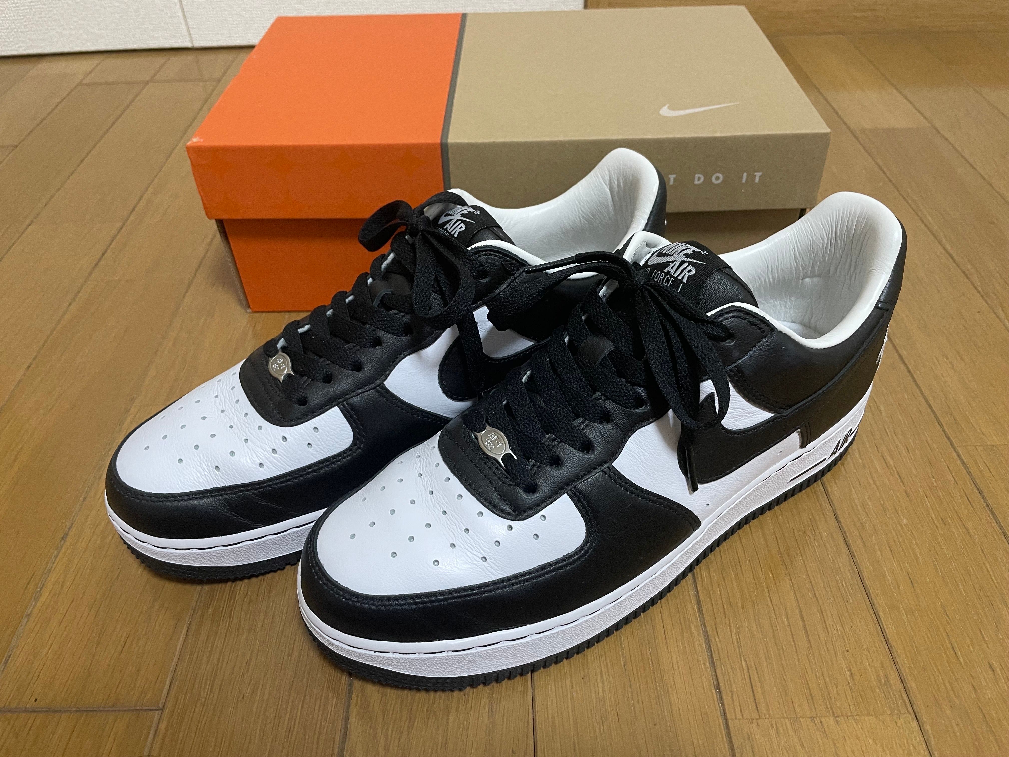 Terror Squad × Nike Air Force 1 Low QS "Blackout"