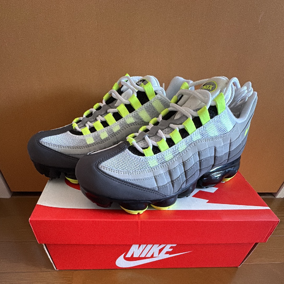 Nike Air Vapormax 95 "Neon"