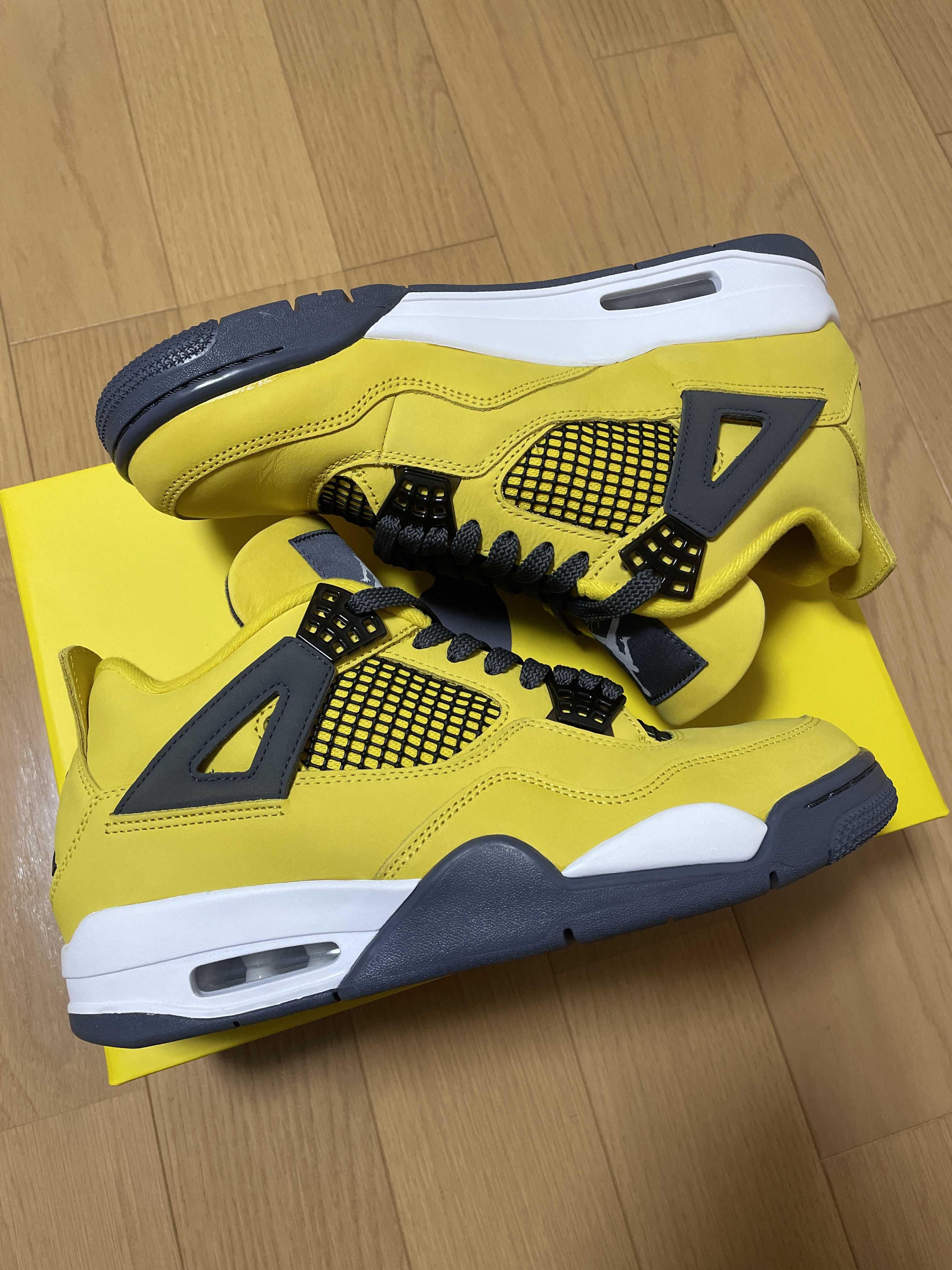 Nike Air Jordan 4 "Tour Yellow"