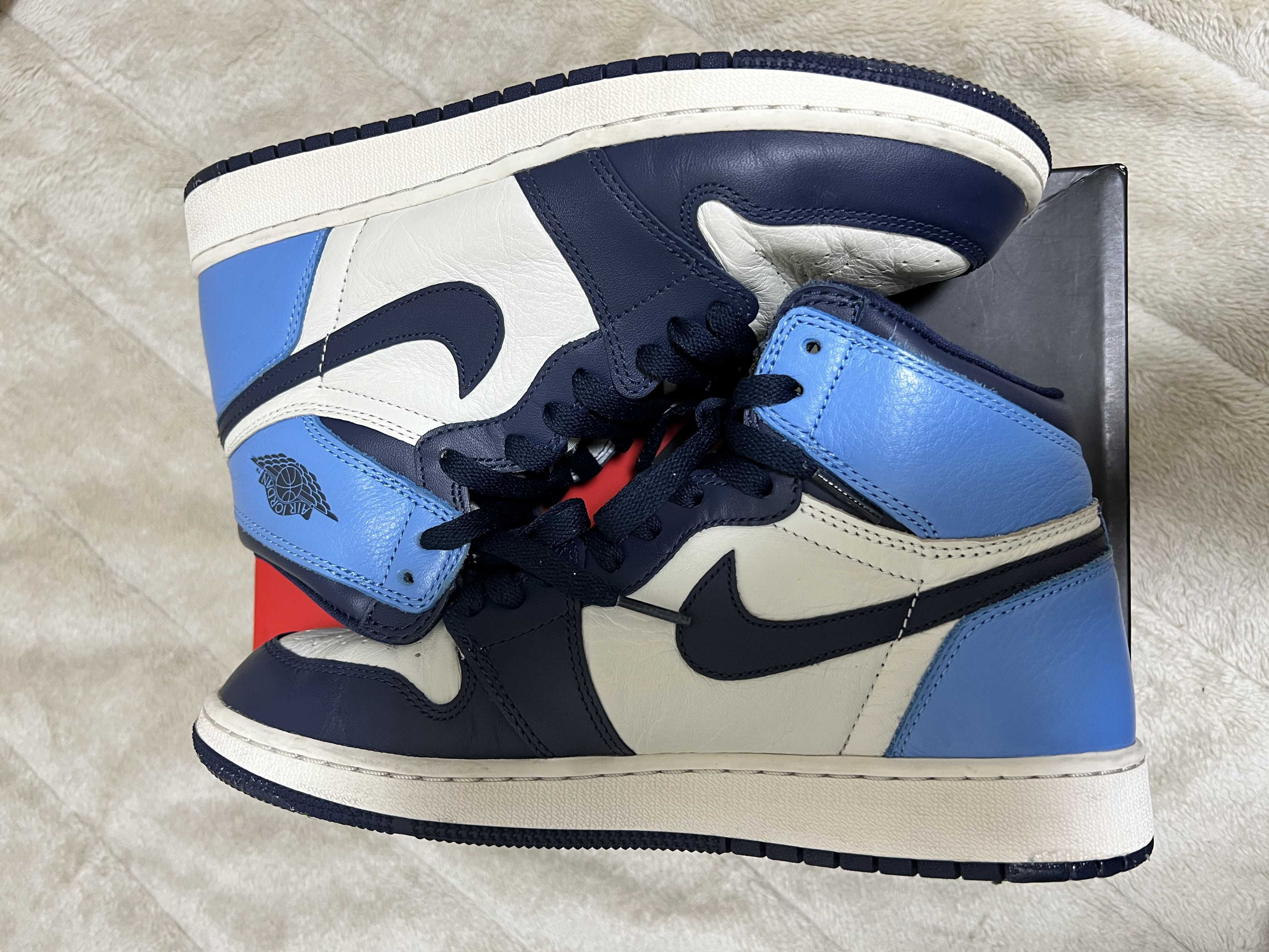 Nike GS Air Jordan 1 Retro High "Obsidian/University Blue"