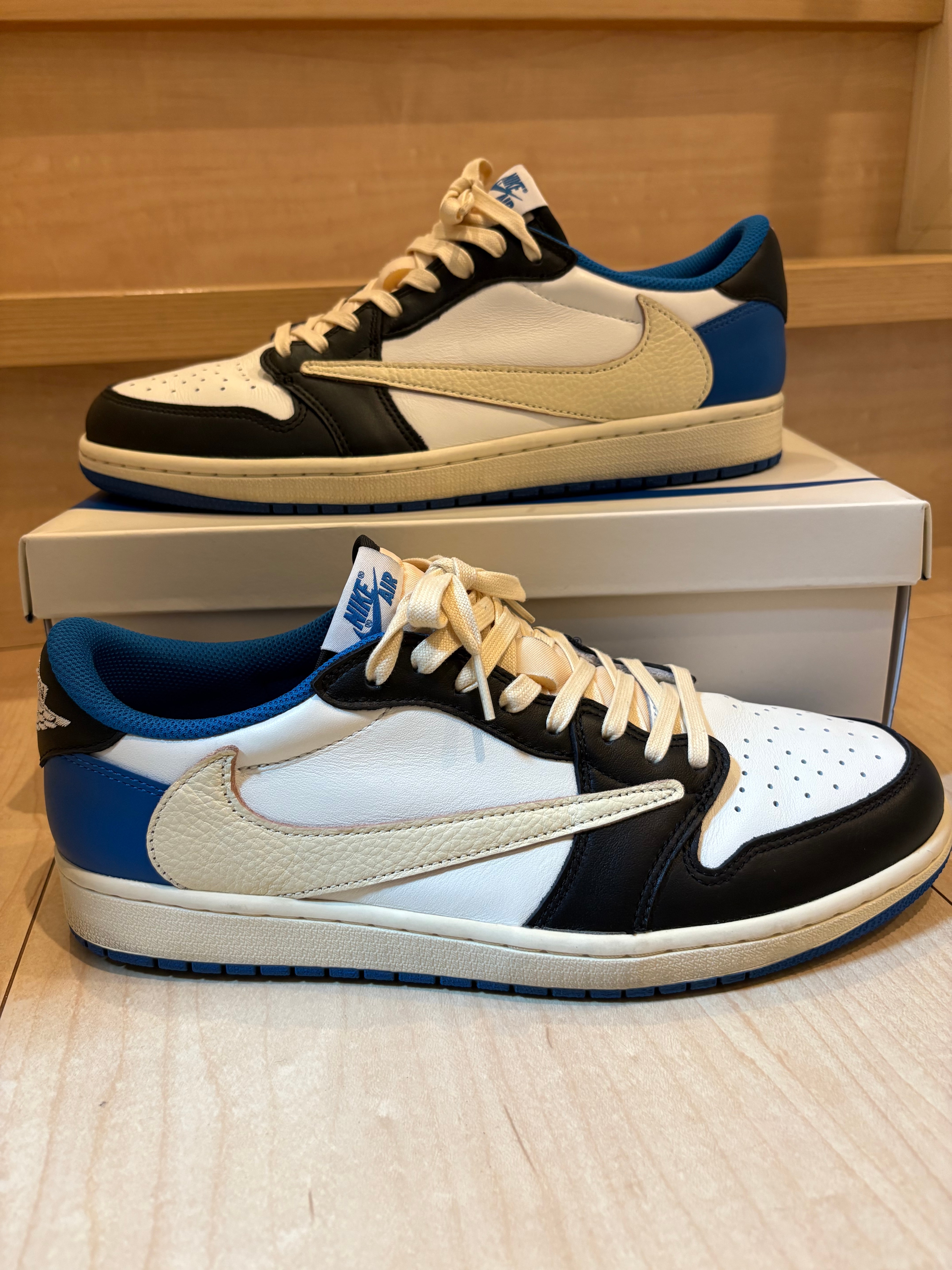 Travis Scott × fragment design × Nike Air Jordan 1 Low OG SP "Military Blue"