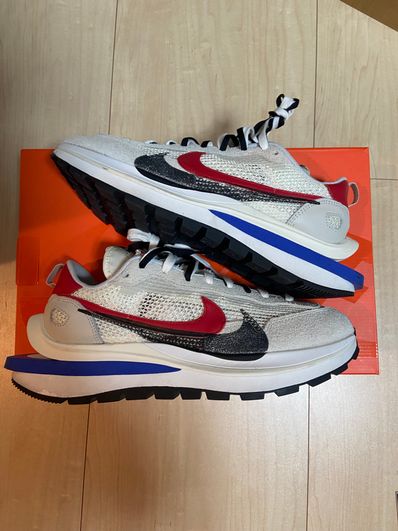 sacai × Nike Vapor Waffle "Royal Fuchsia"