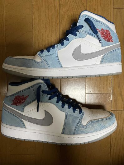Nike Air Jordan 1 Mid SE "White/Hyper Royal/Red"