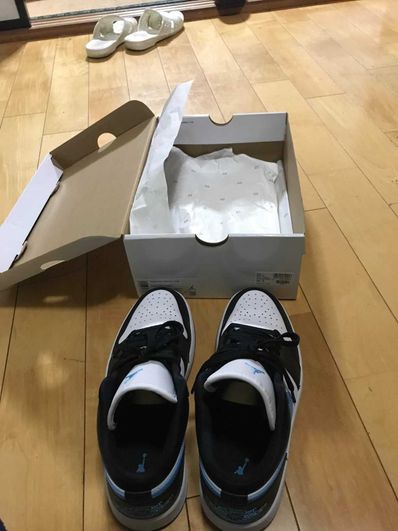 Nike Women's Air Jordan 1 Low "Black/University Blue"