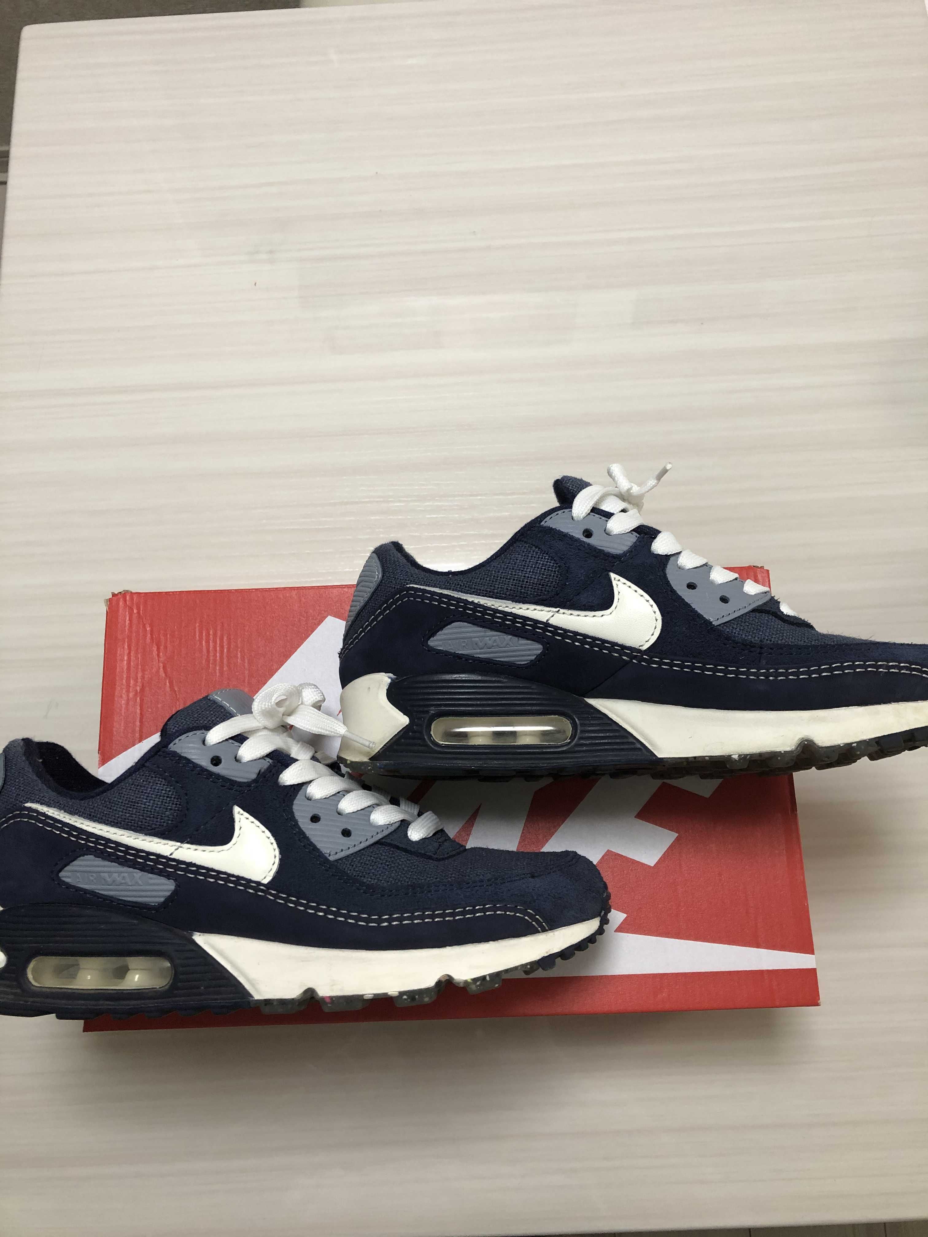 NIKE AIR MAX 90 "DIFFUSED BLUE/SAIL/MIDNIGHT NAVY/OBSIDIAN MIST"