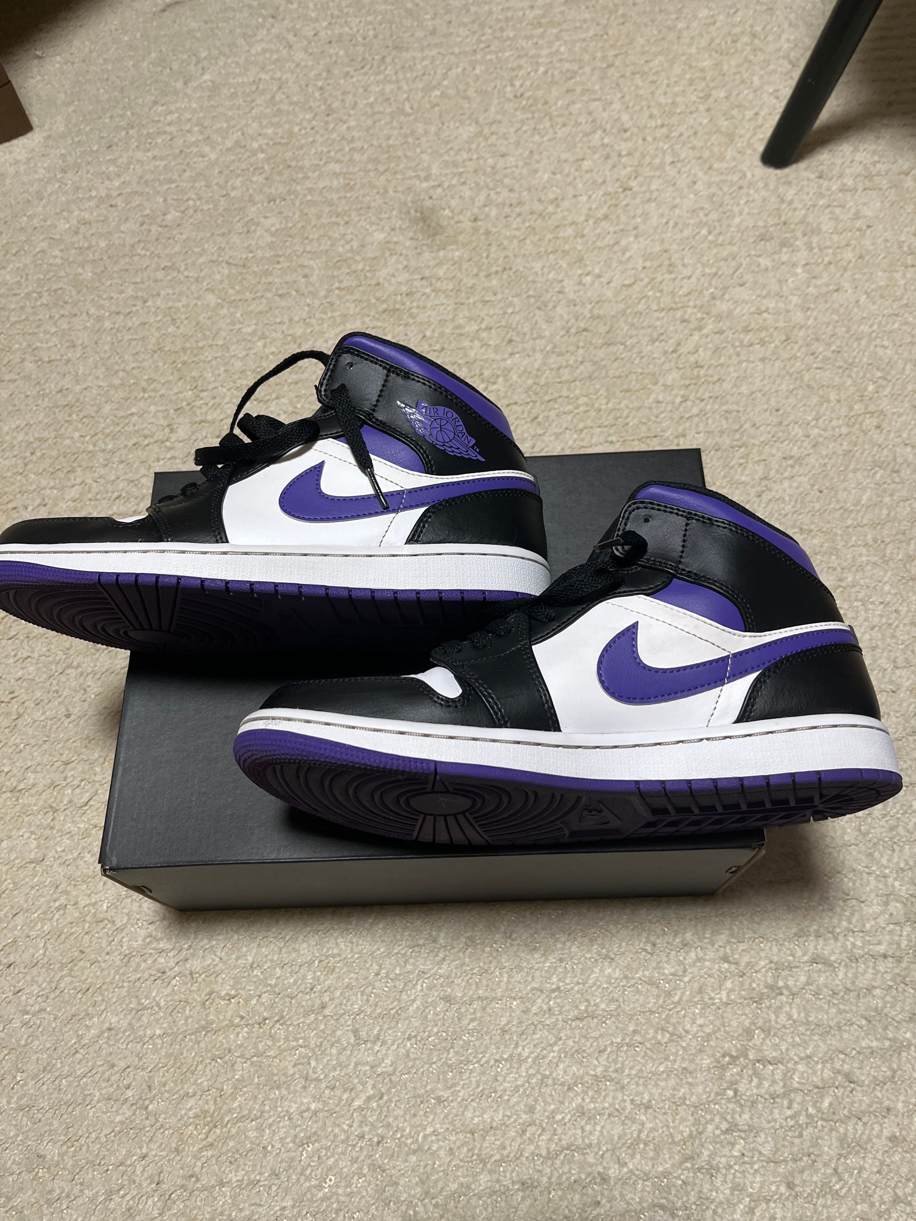 Nike Air Jordan 1 Mid "Black/Court Purple"