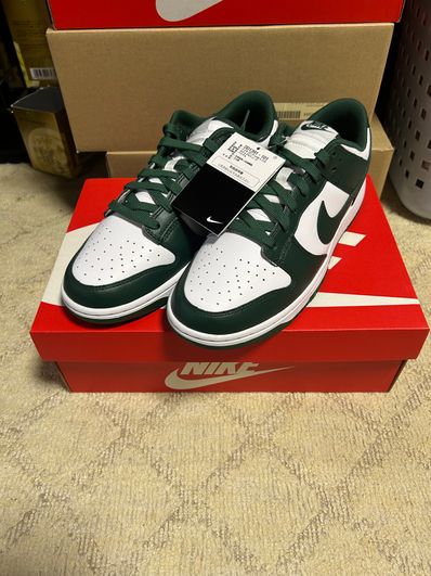 Nike Dunk Low Retro "Varsity Green/Team Green"