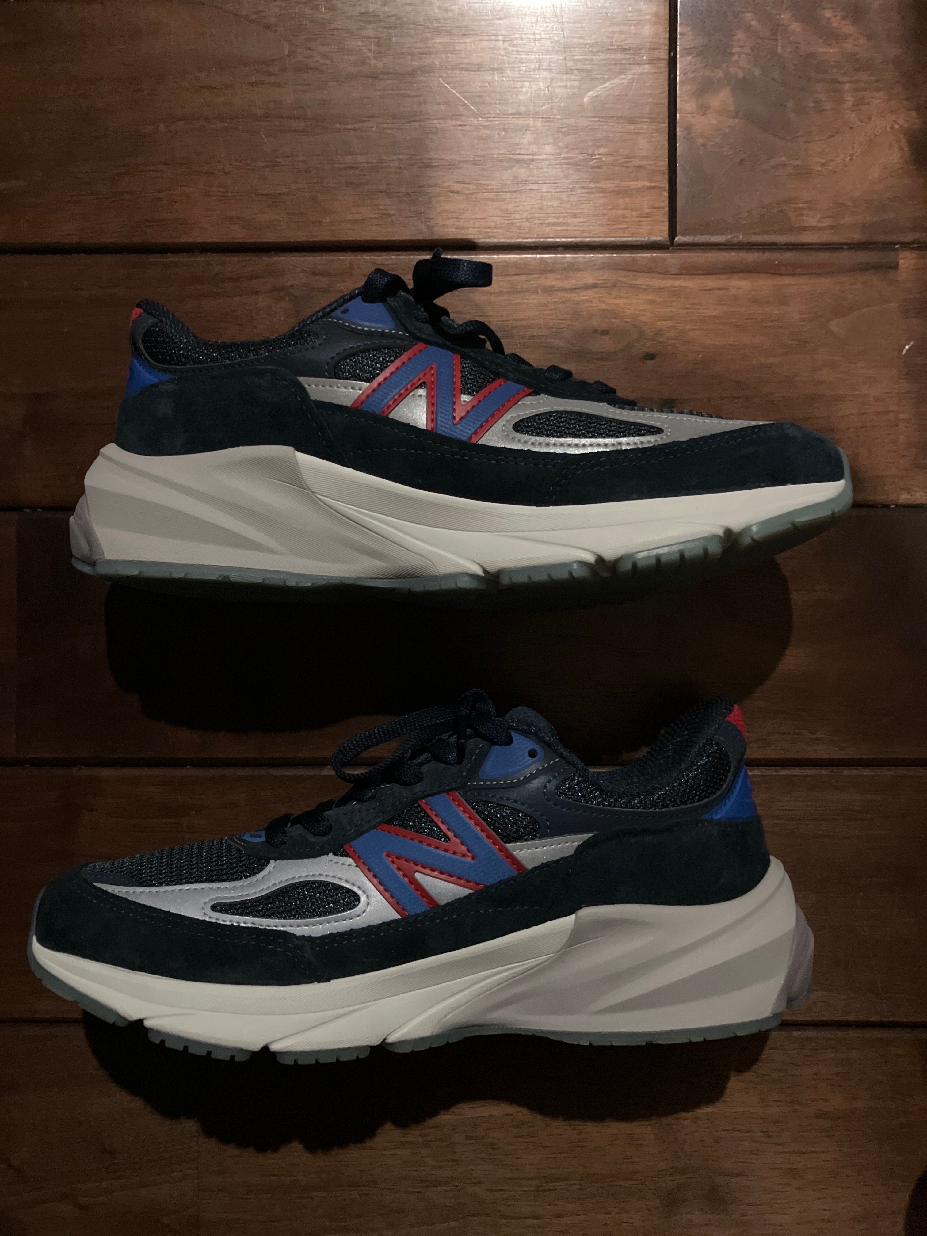 KITH × New Balance 990V6 Madison Square Garden "Navy"